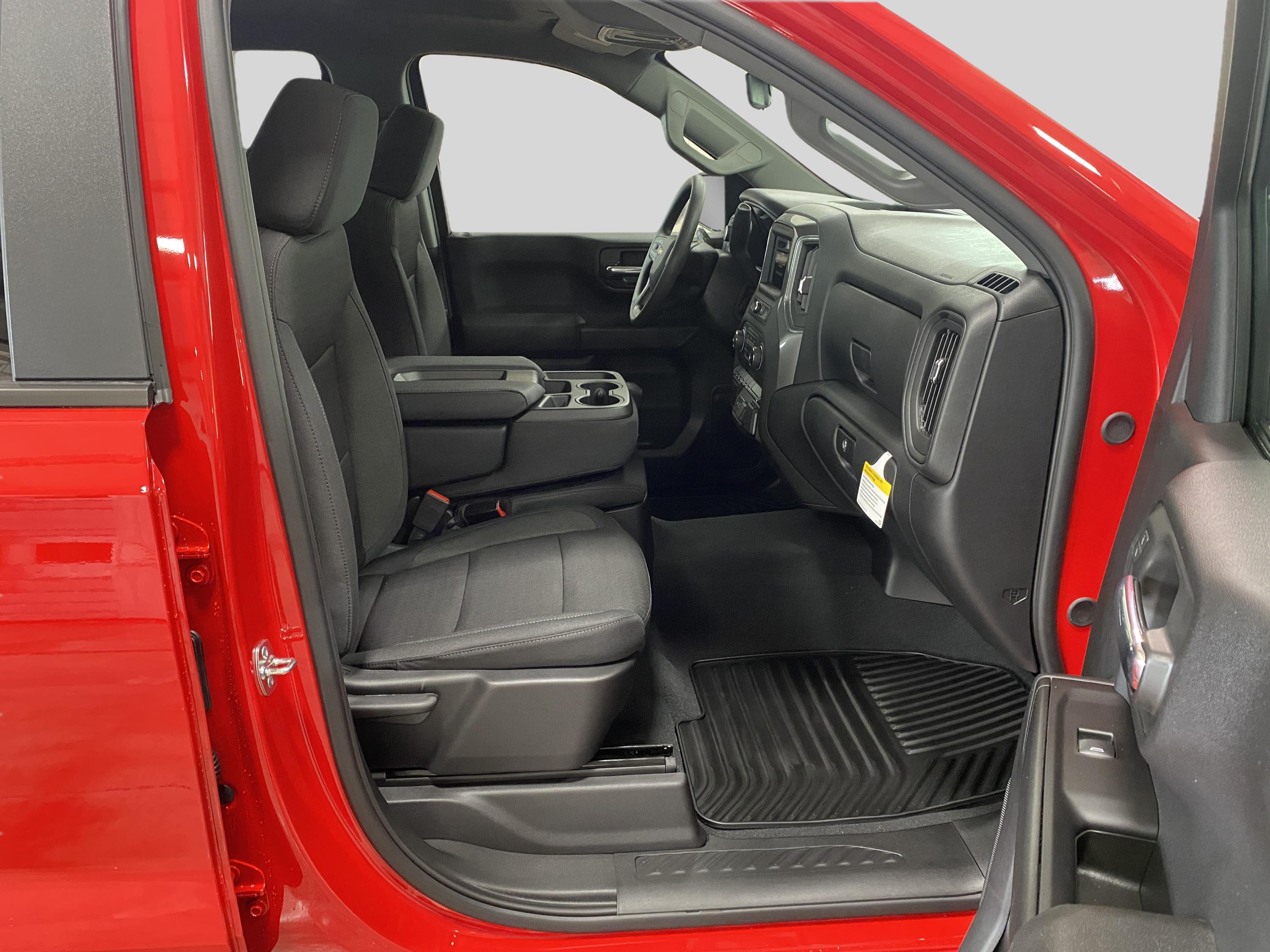2026 Chevrolet Silverado 1500 Custom - Photo 14