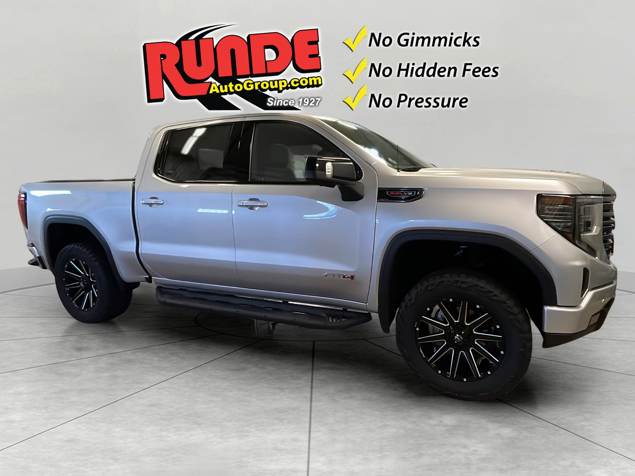 2022 GMC Sierra 4WD Crew Cab Short Box AT4's photo