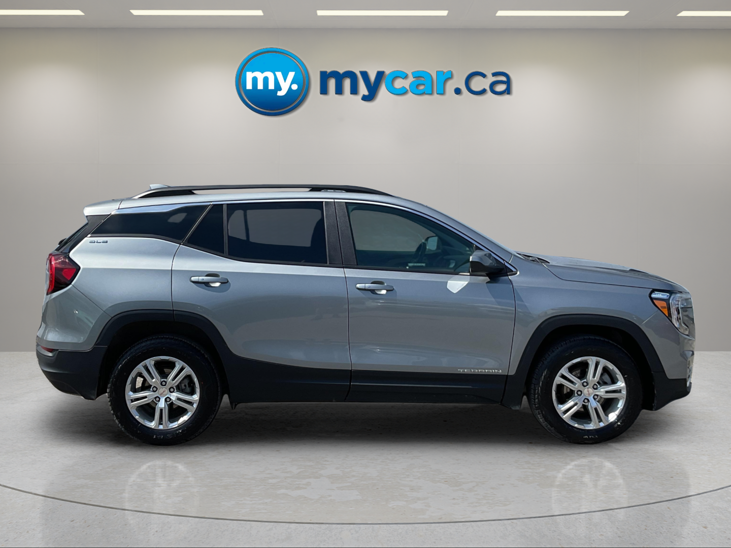 2024 GMC TERRAIN SLE — photo 2