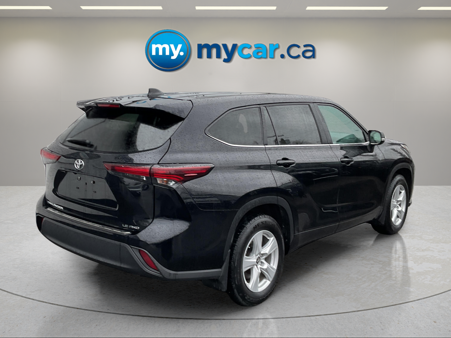 2024 TOYOTA HIGHLANDER LE — photo 3