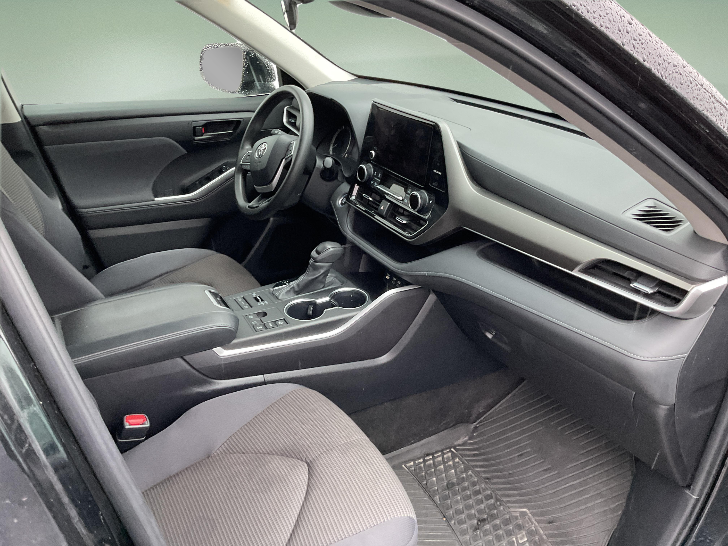 2024 TOYOTA HIGHLANDER LE — photo 7