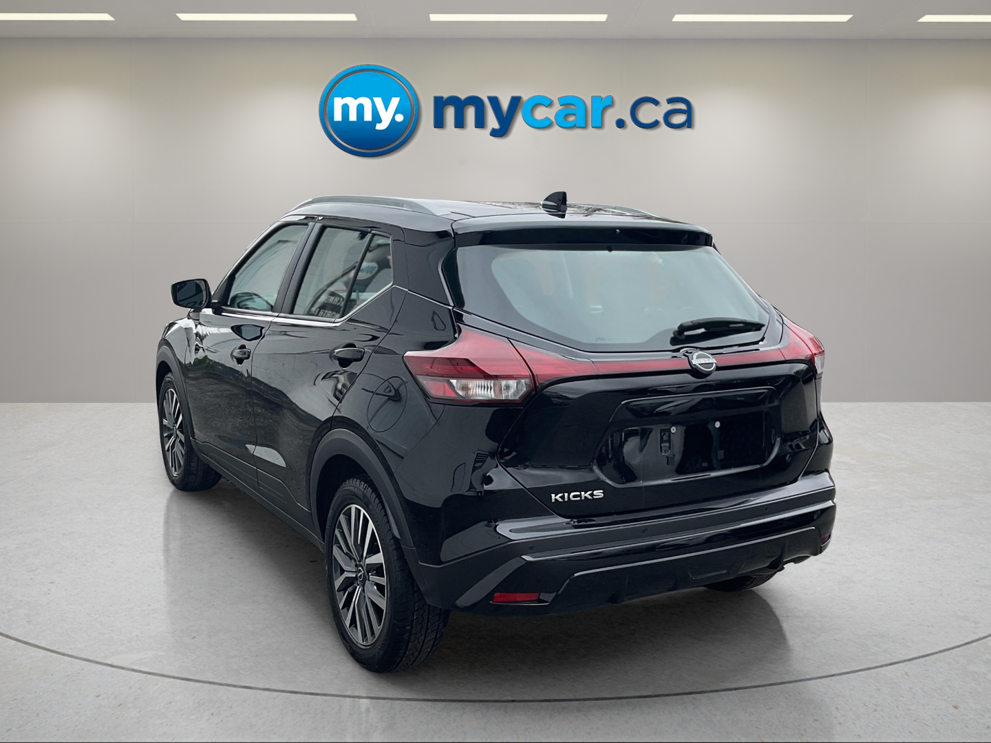 2025 NISSAN KICKS PLAY SV — photo 3