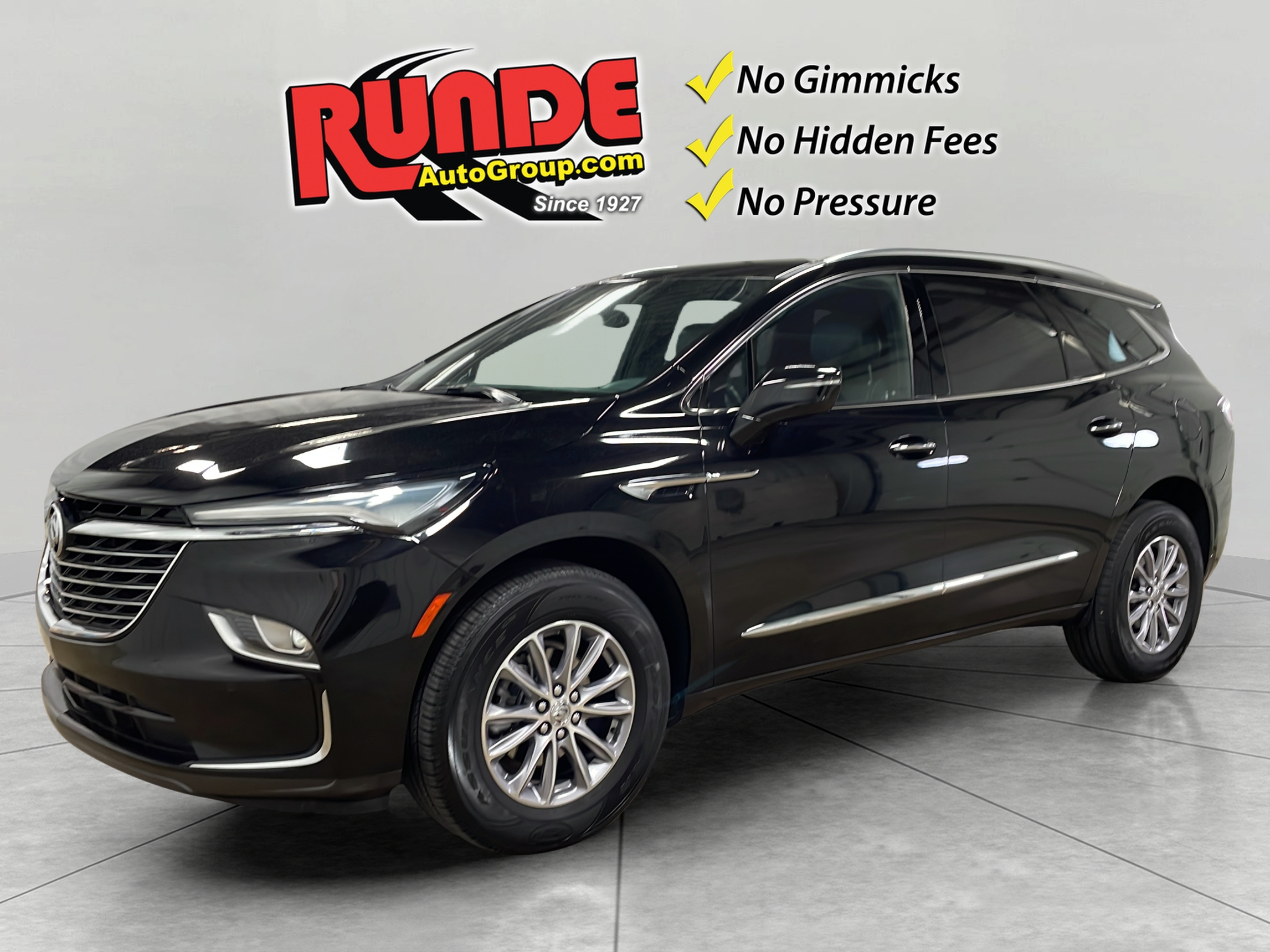 2023 Buick Enclave Essence AWD's photo