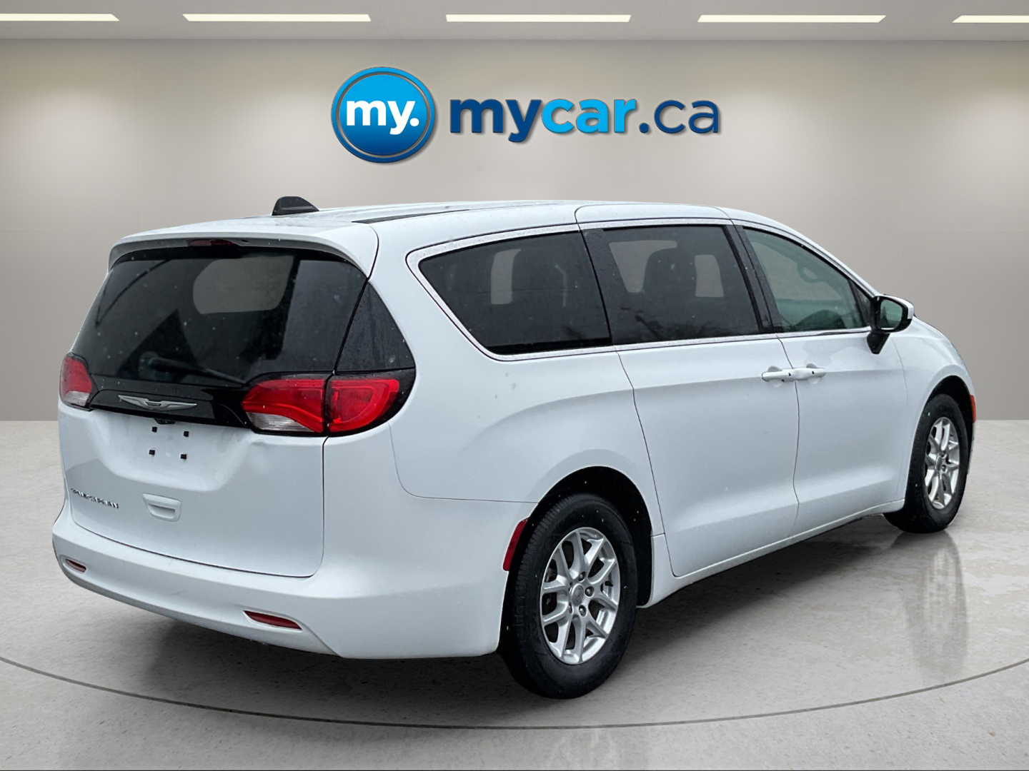 2023 CHRYSLER GRAND CARAVAN SXT — photo 3