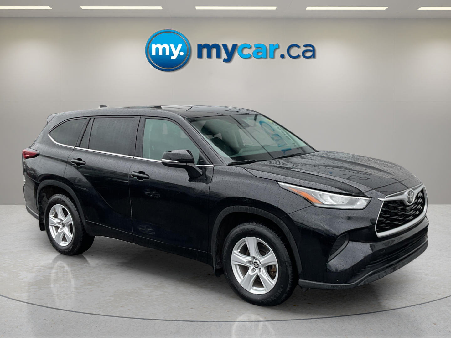 2024 TOYOTA HIGHLANDER LE