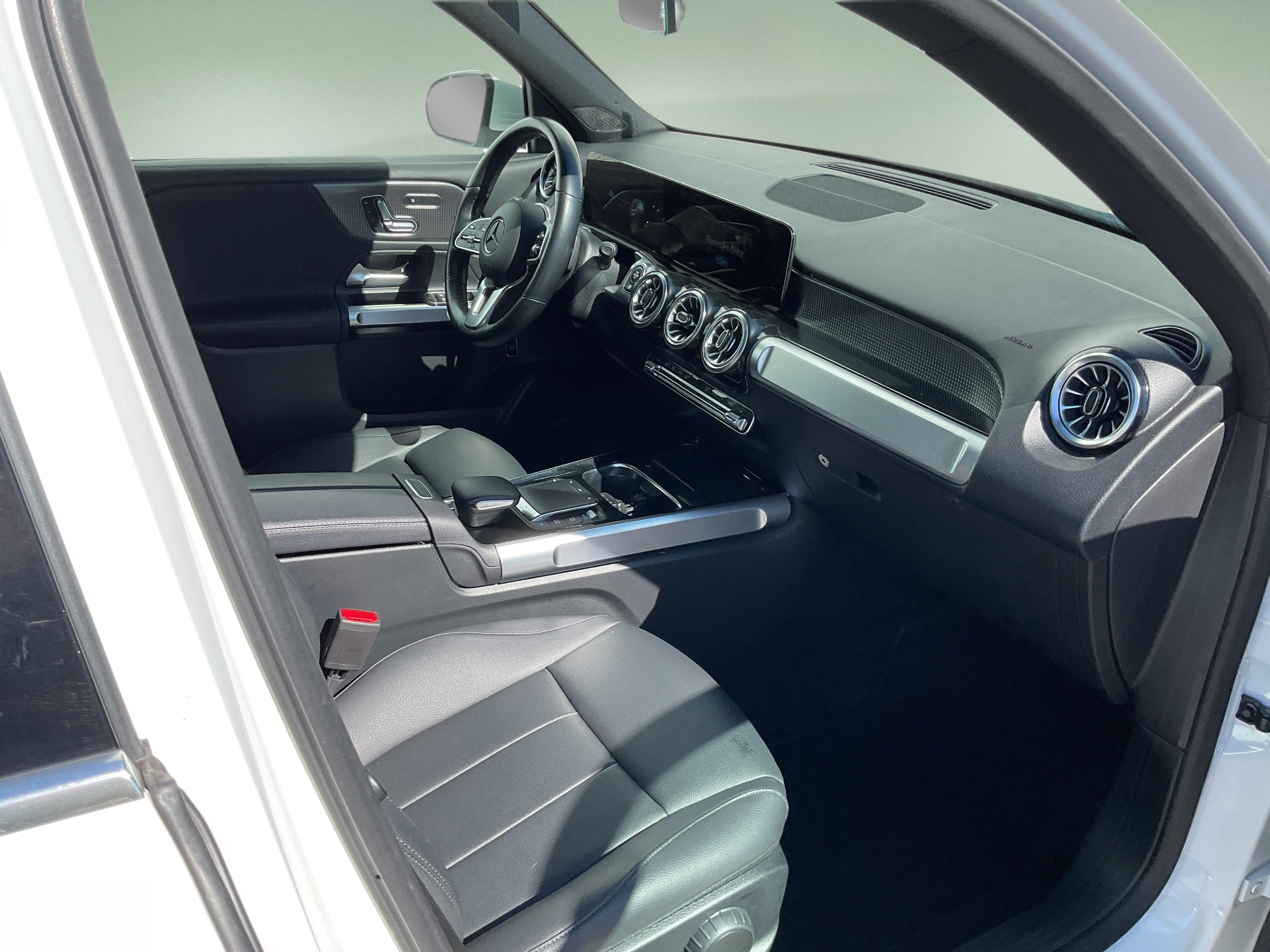 2023 MERCEDES-BENZ GLB250 4-MATIC — photo 7