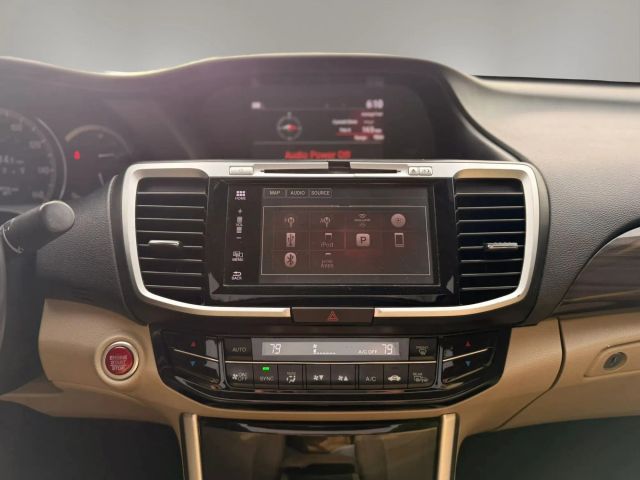 2017 Honda Accord EX-L - Photo 9