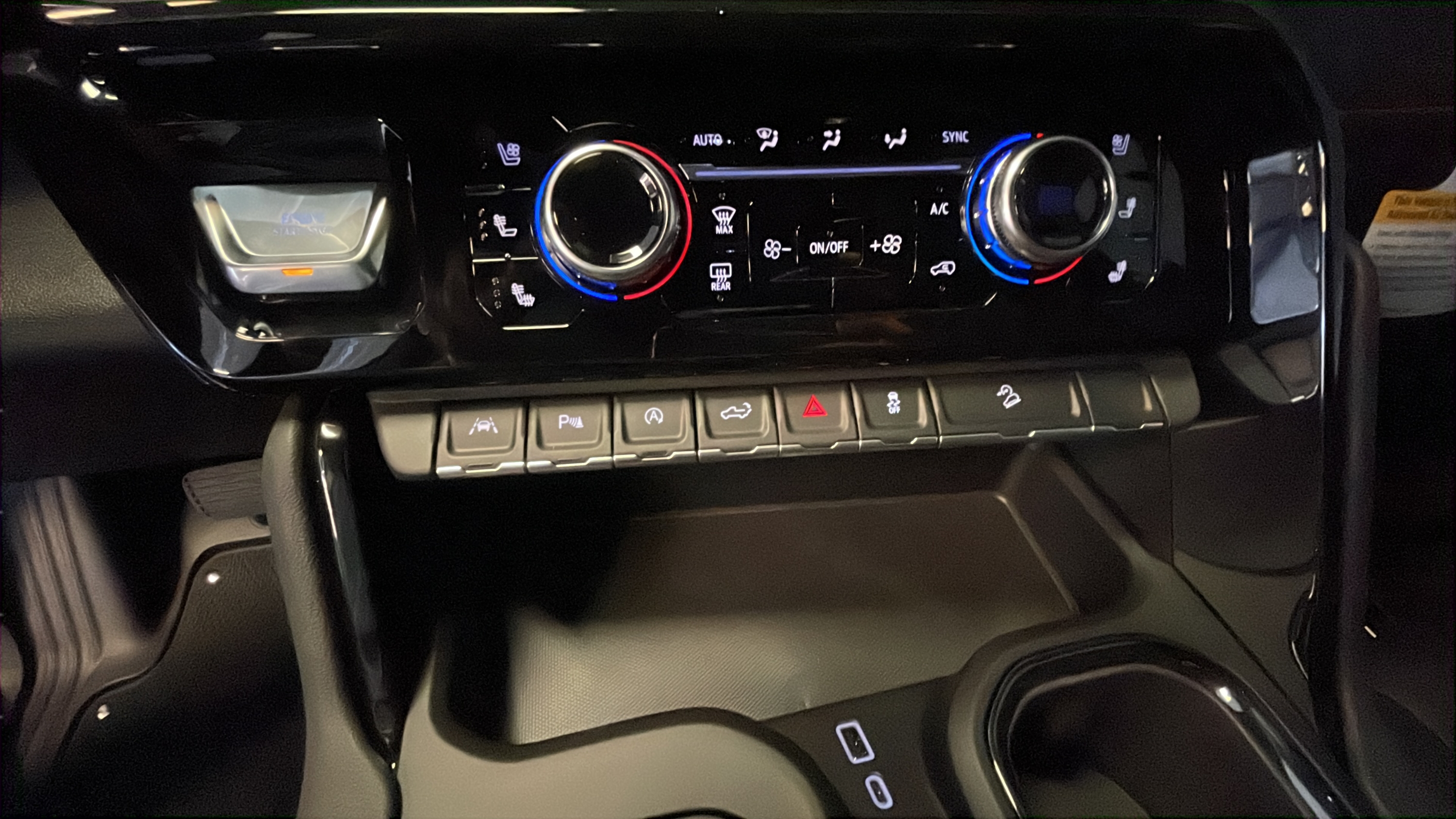 2026 GMC Sierra 1500 AT4 - Photo 14