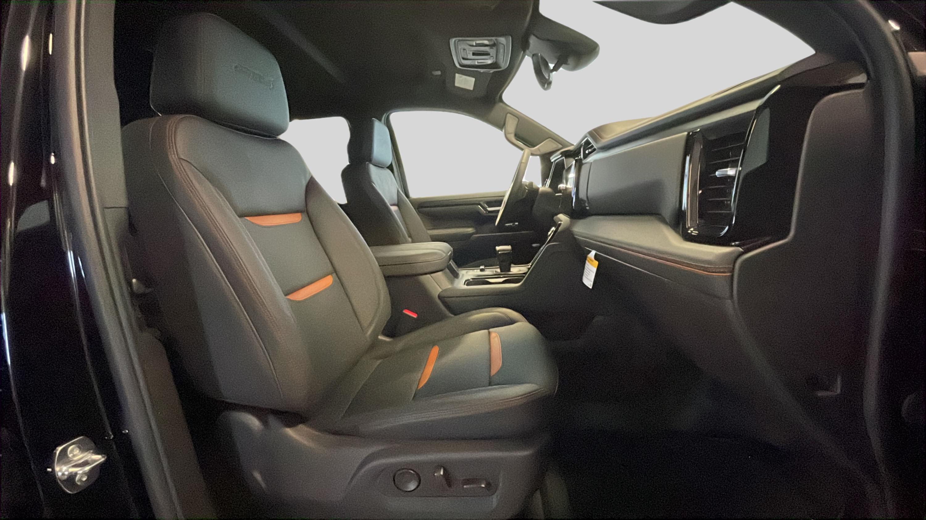 2026 GMC Sierra 1500 AT4 - Photo 16