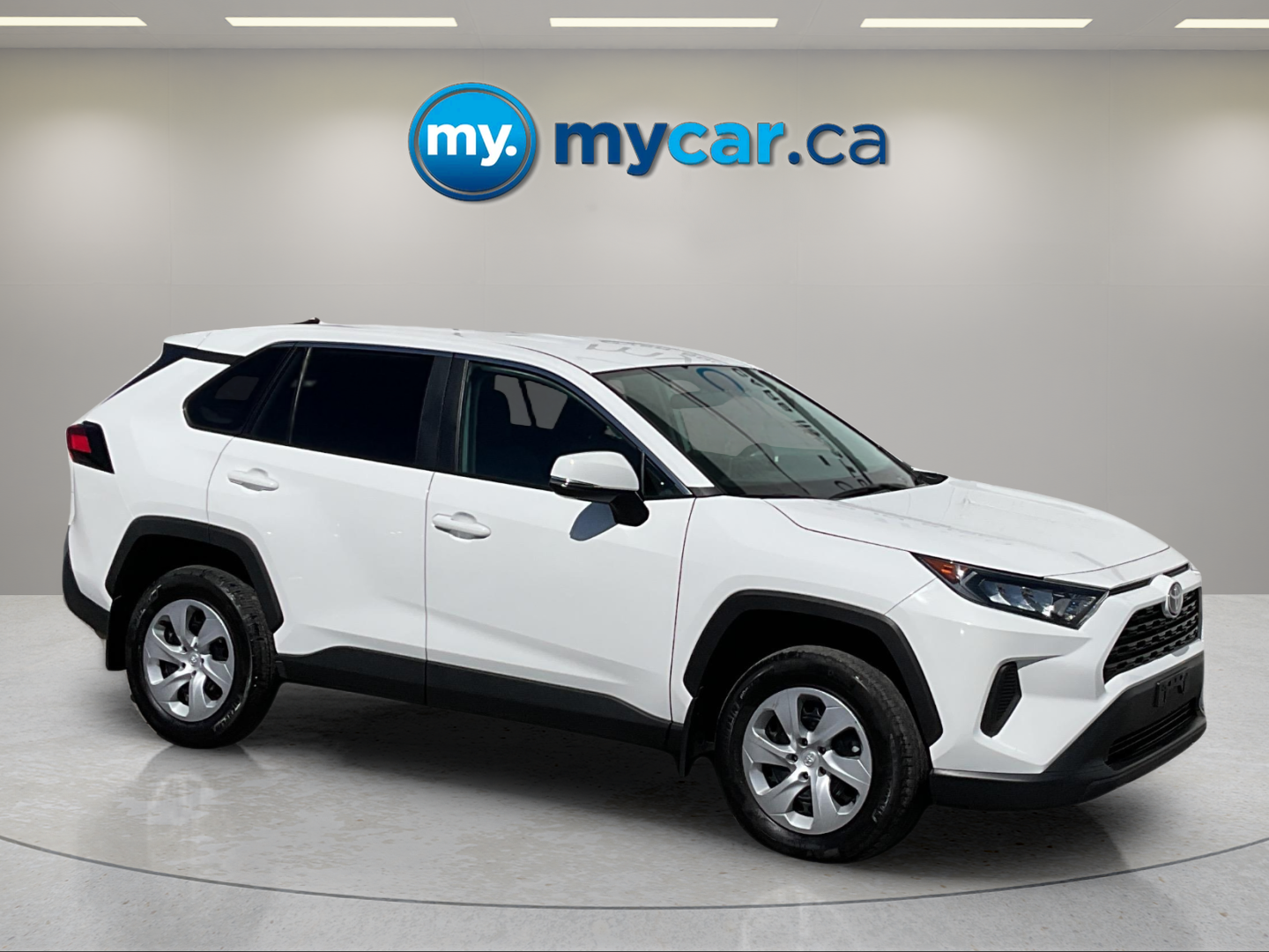 2024 TOYOTA RAV4 LE — photo 3