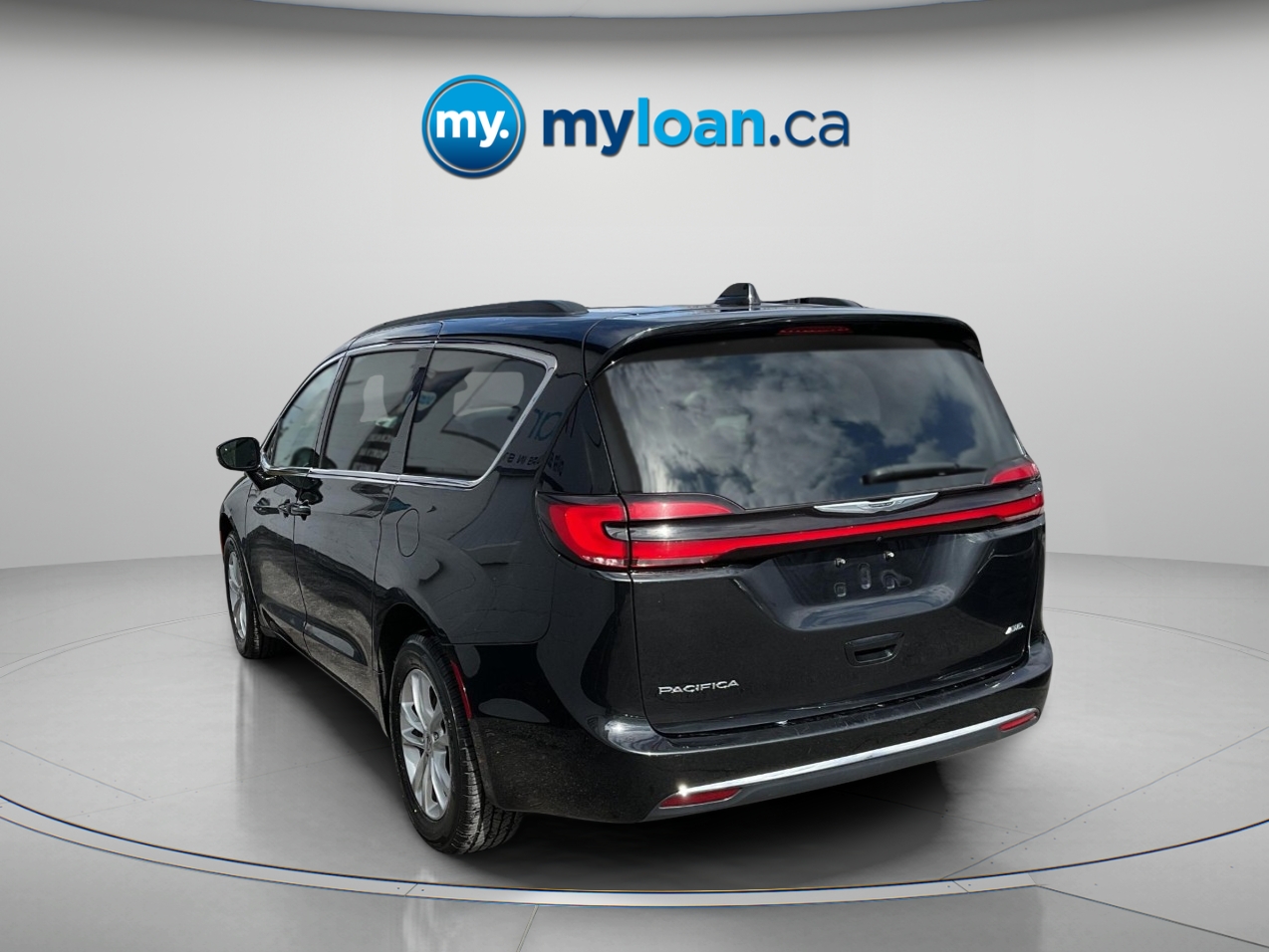 2022 CHRYSLER PACIFICA TOURING — photo 5