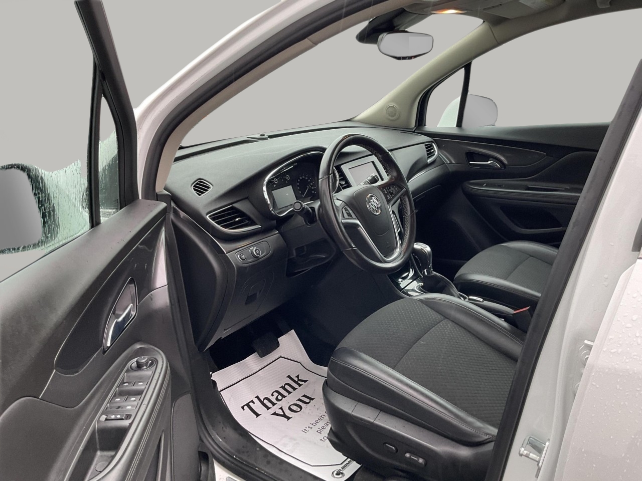 2022 BUICK ENCORE PREFERRED — photo 8