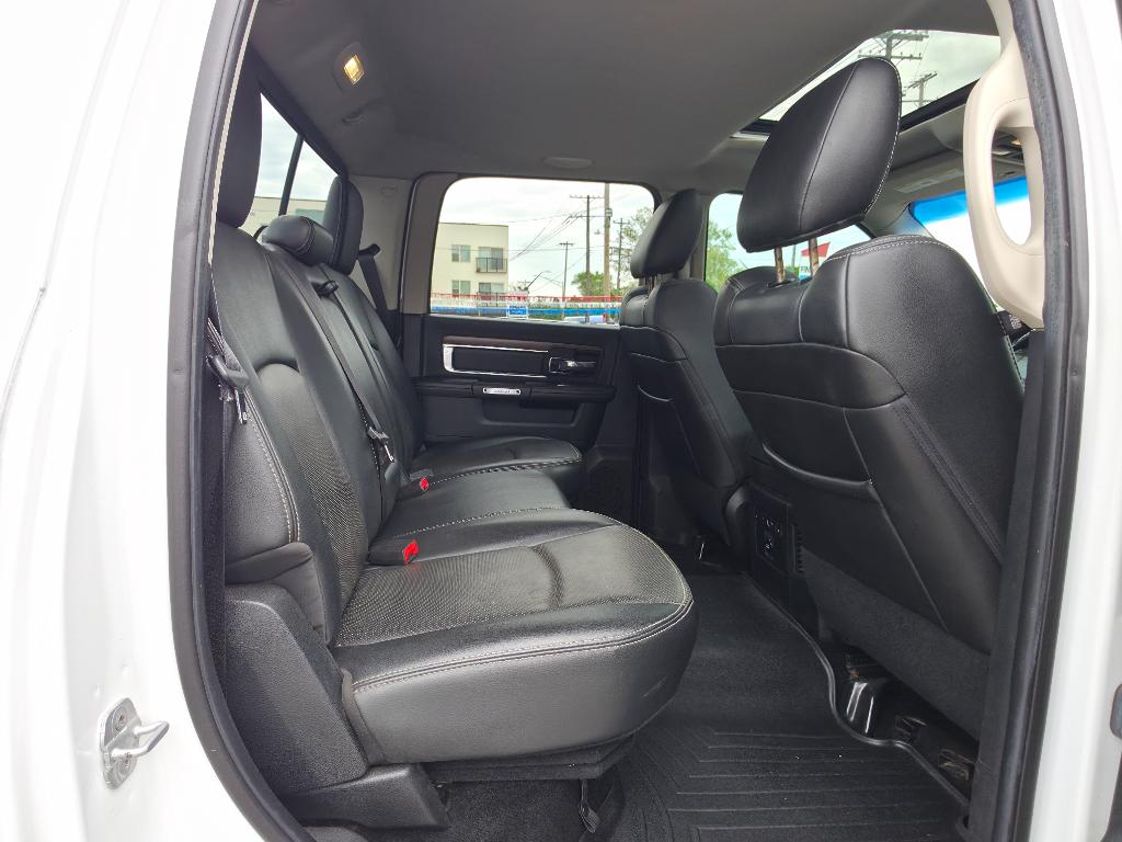 2014 RAM Ram 2500 Pickup Laramie - Photo 15