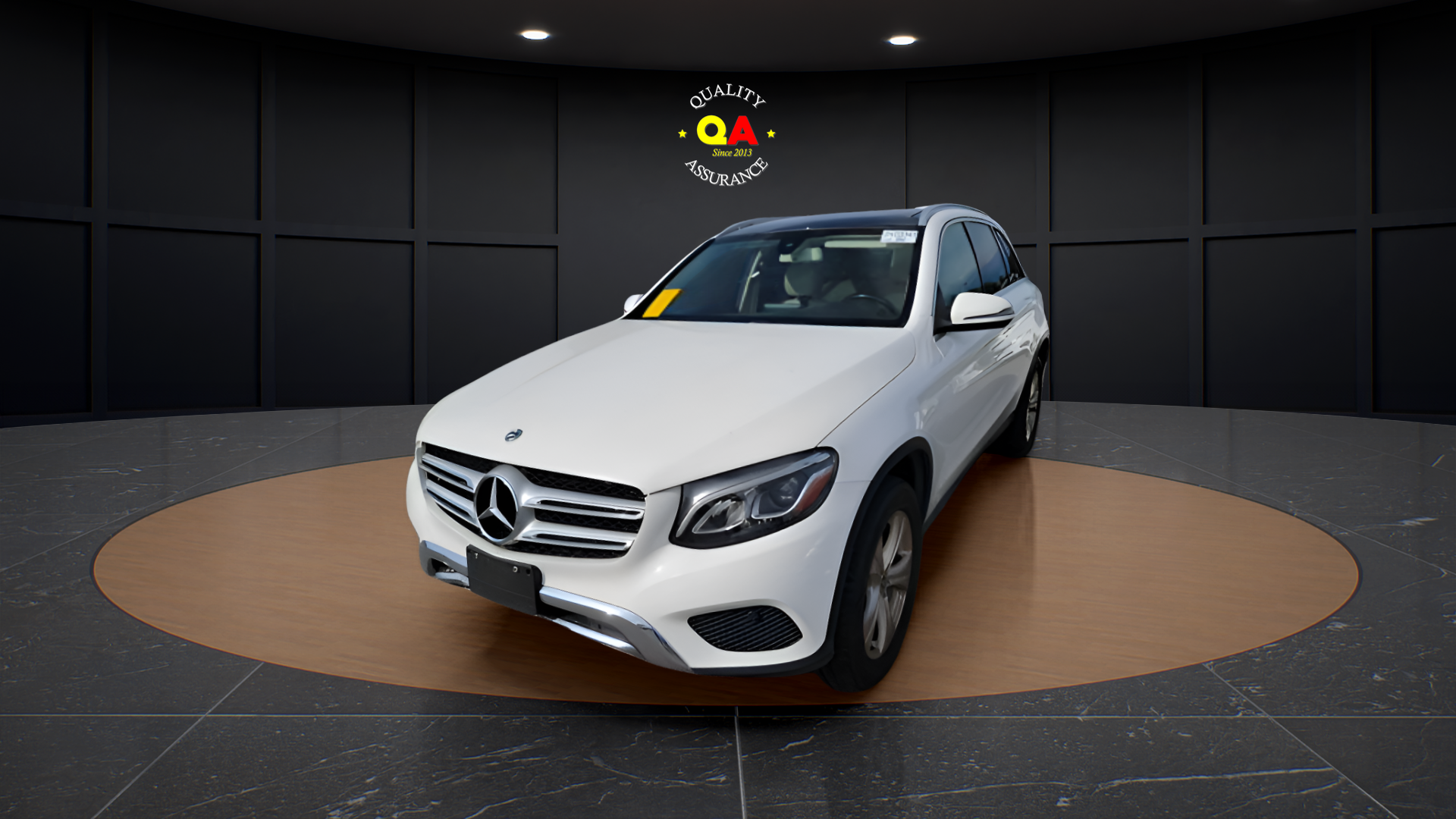 2018 Mercedes-Benz GLC GLC300's photo