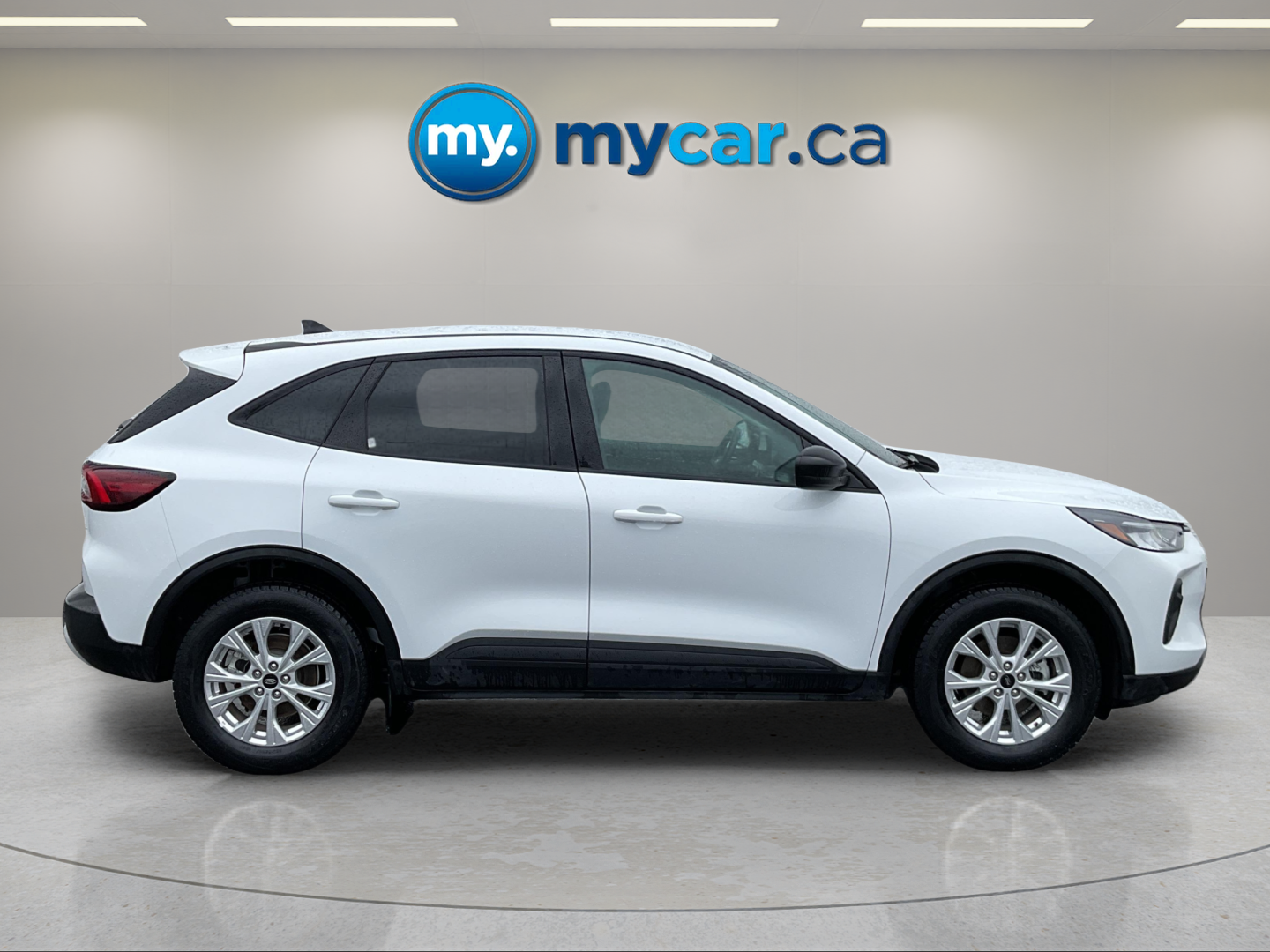 2025 FORD ESCAPE ACTIVE — photo 2
