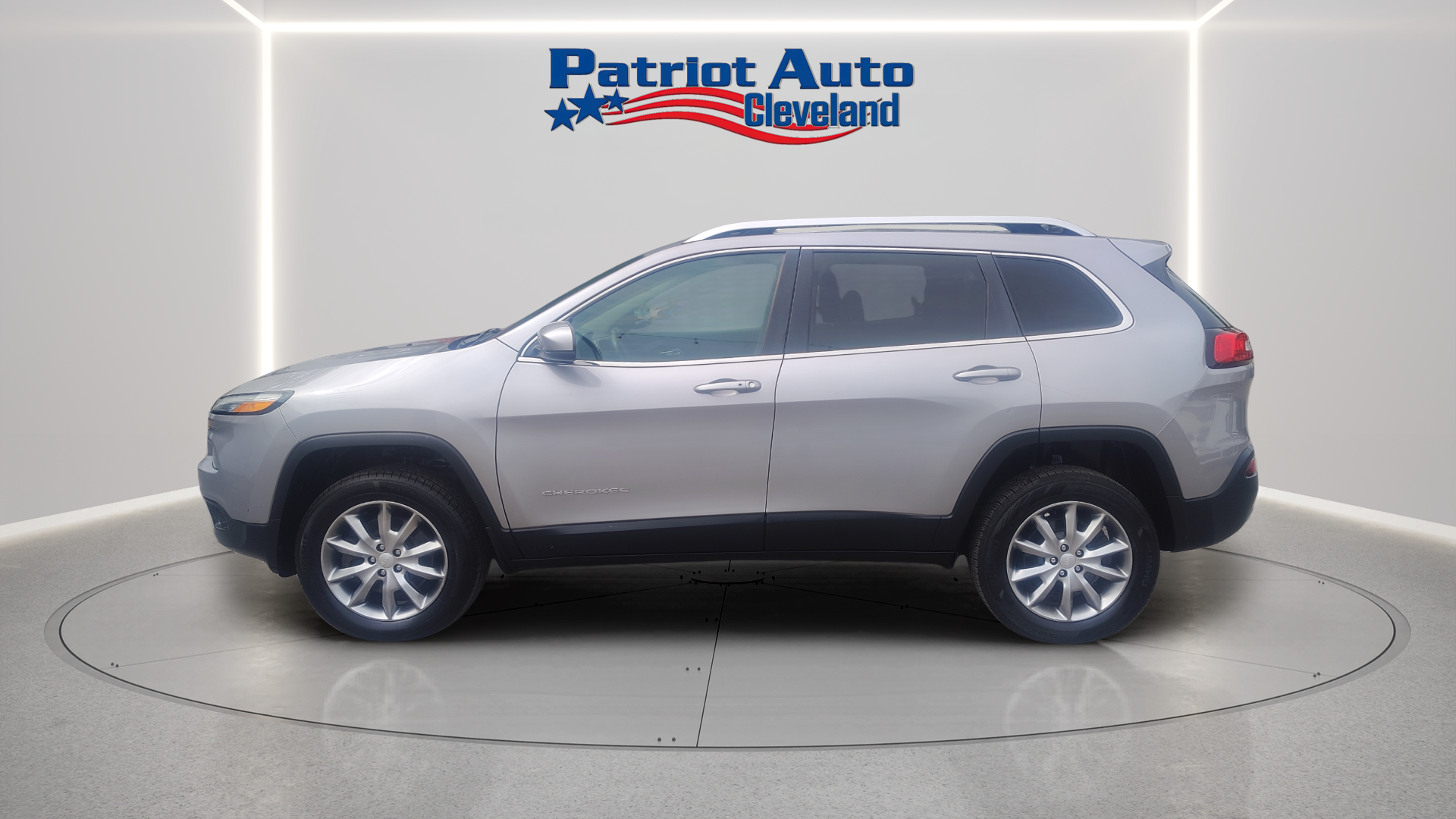 2018 Jeep Cherokee Limited - Image 2