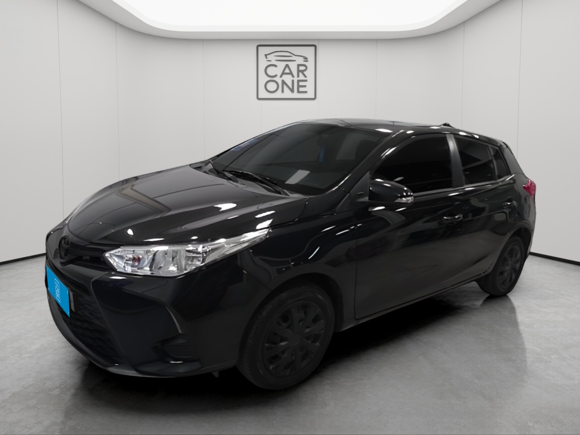 Toyota Yaris XS