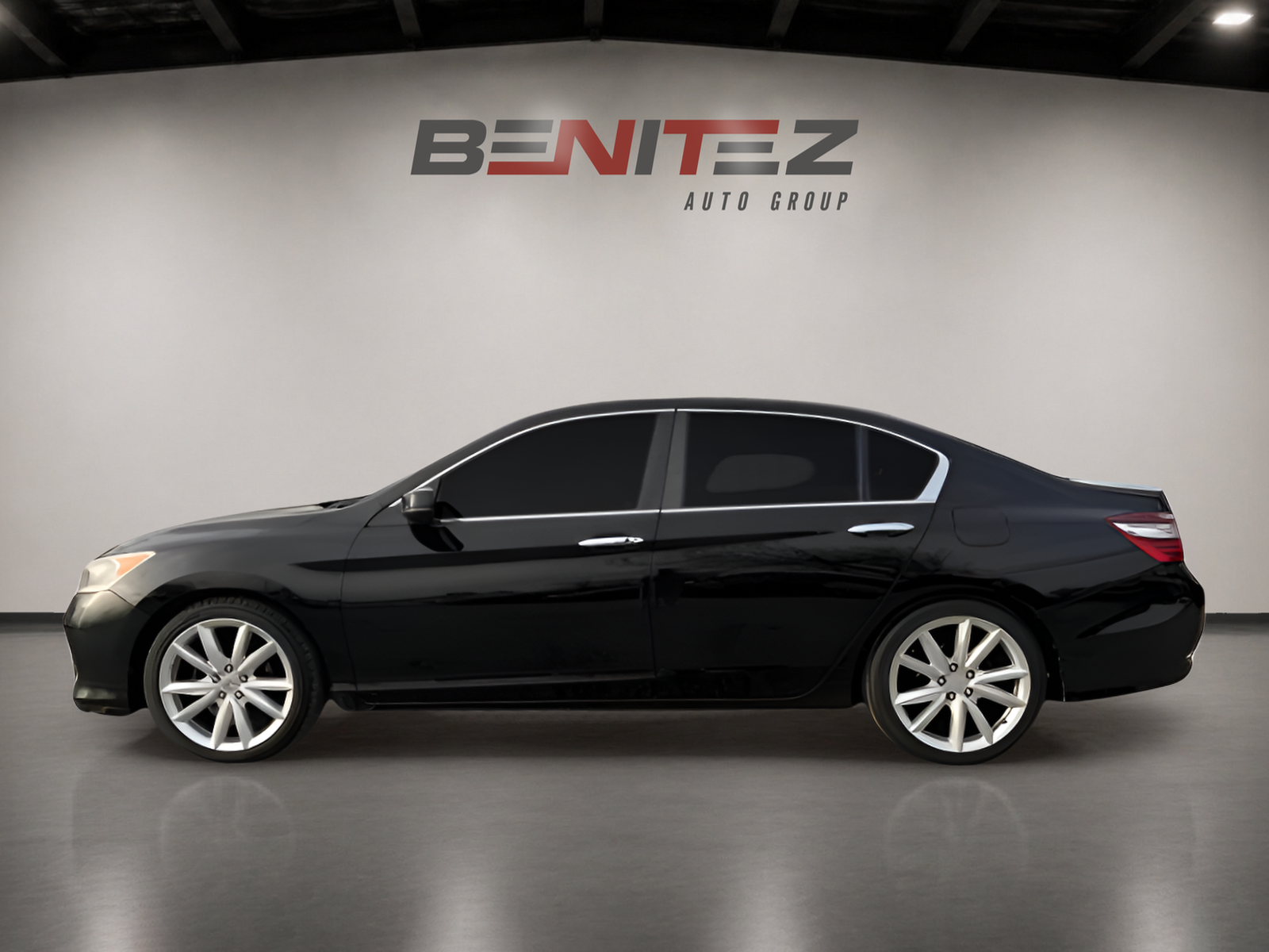 2017 Honda ACCORD EX-L FWD WITH NAVIGATION AND HONDA SENSING — photo 2