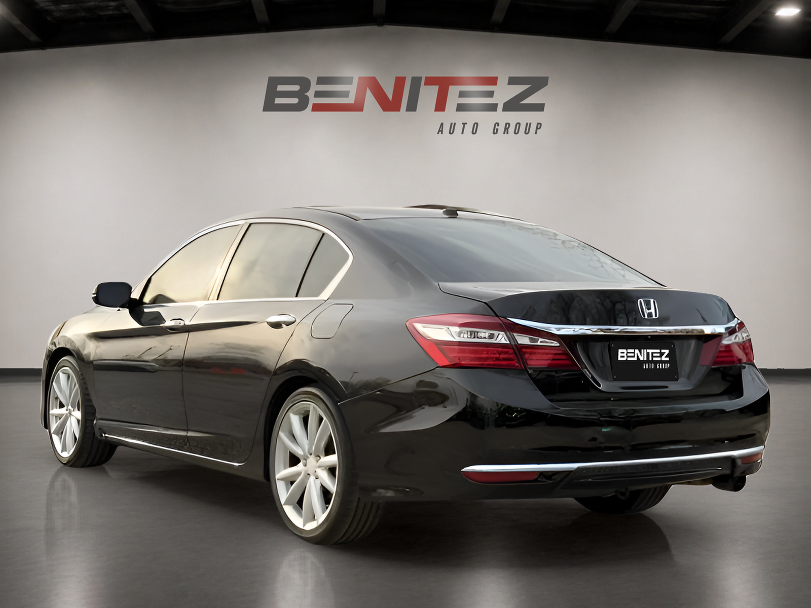 2017 Honda ACCORD EX-L FWD WITH NAVIGATION AND HONDA SENSING — photo 3