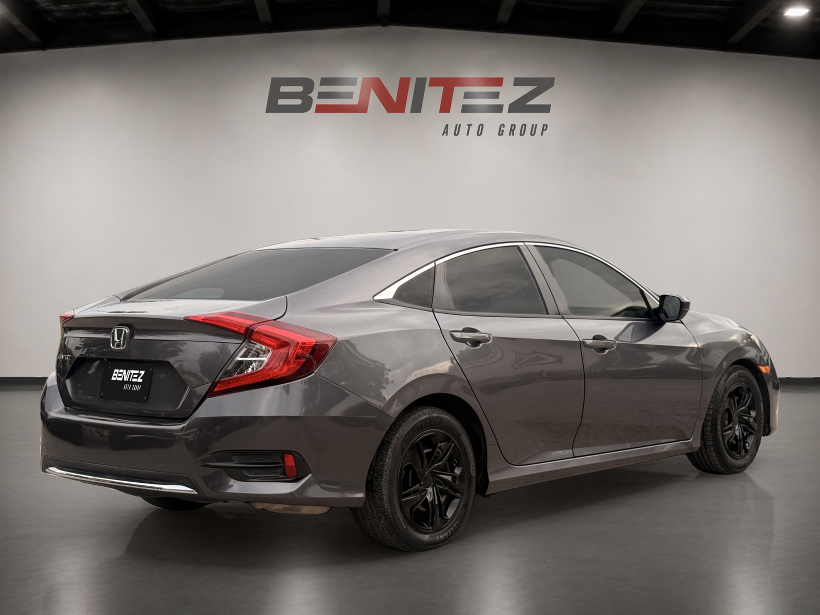 2021 Honda Civic LX Sedan 4d — photo 4