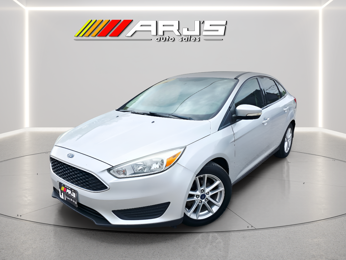 2016 Ford Focus Sedan SE's photo