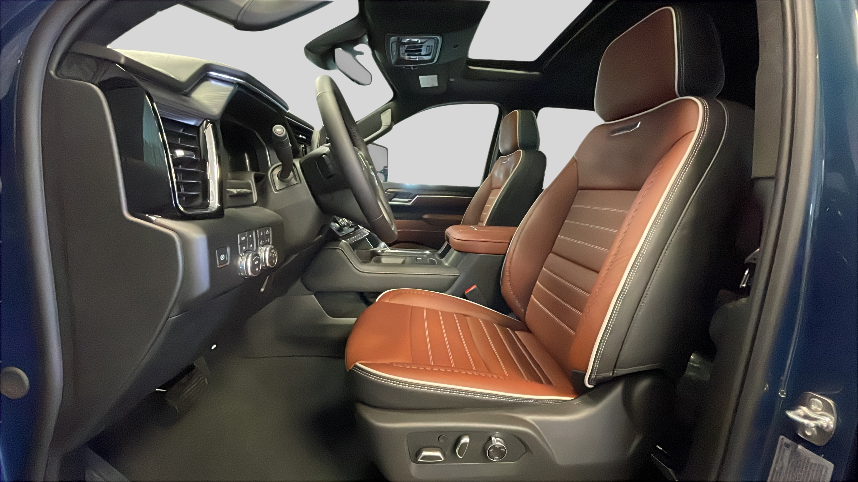 2026 GMC Sierra 2500HD Denali Ultimate - Photo 12