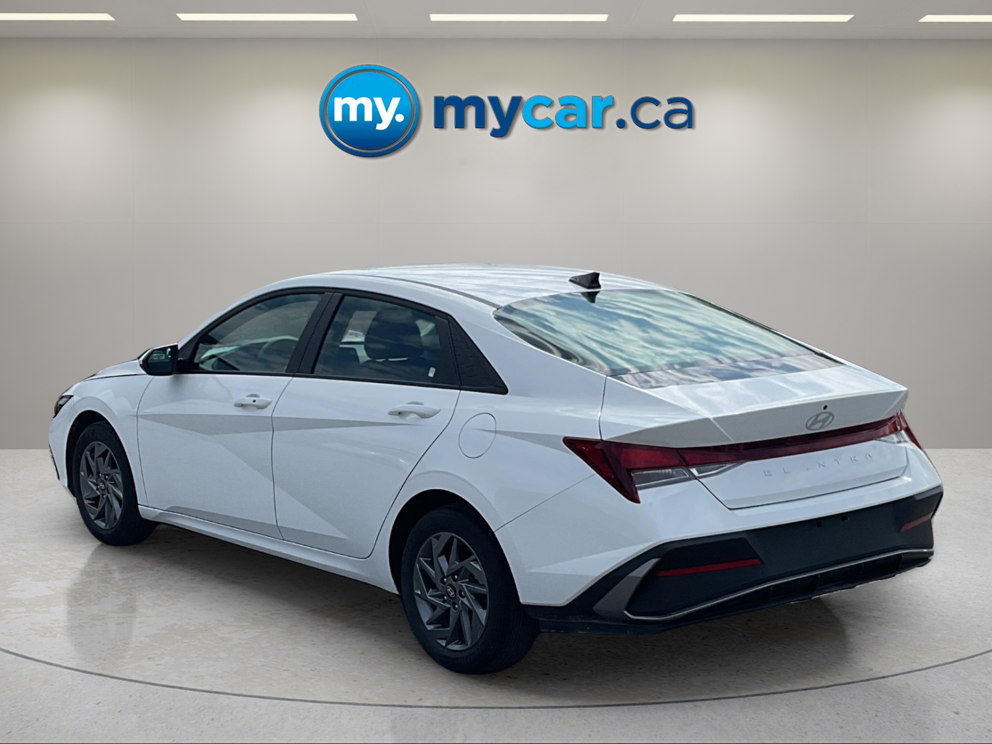 2025 HYUNDAI ELANTRA PREFERRED — photo 4