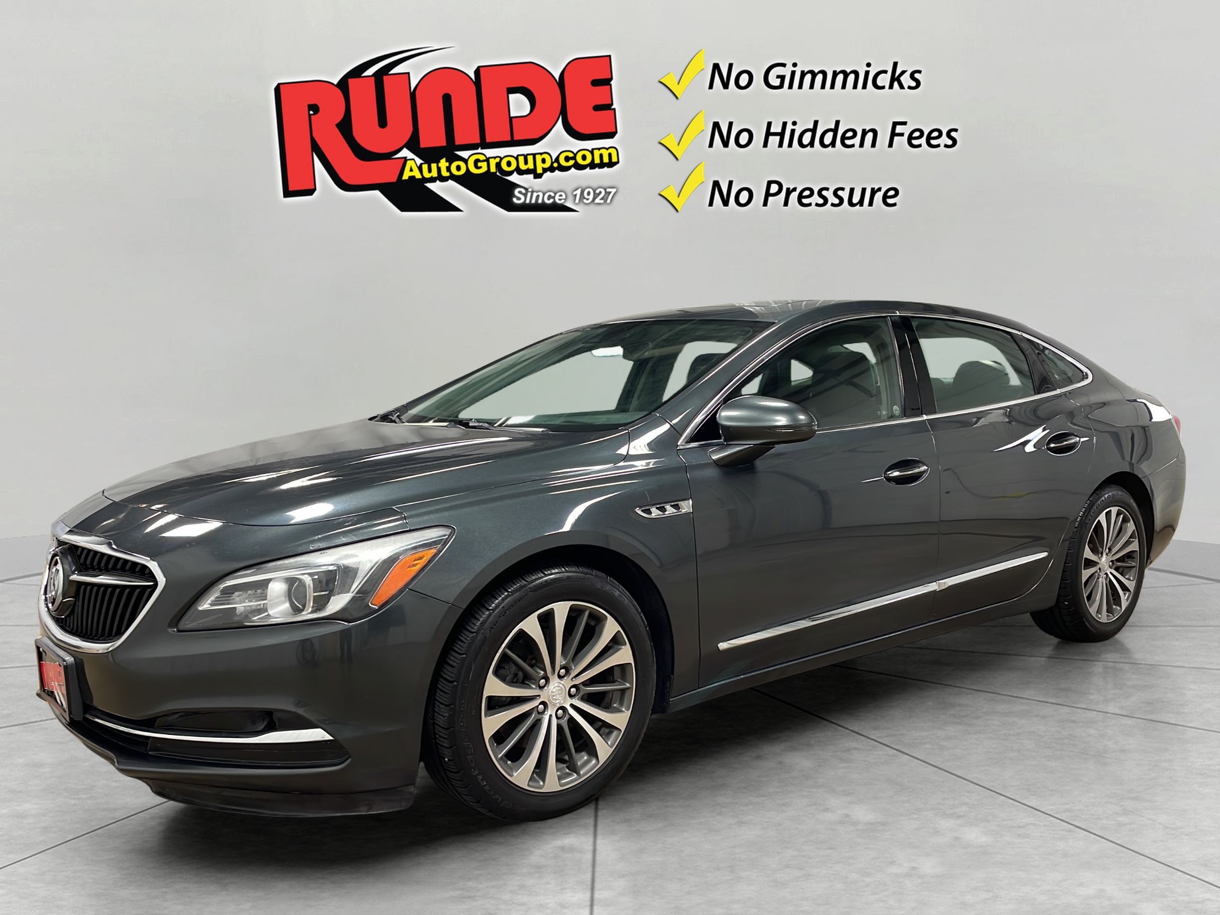 2017 Buick LaCrosse Premium's photo