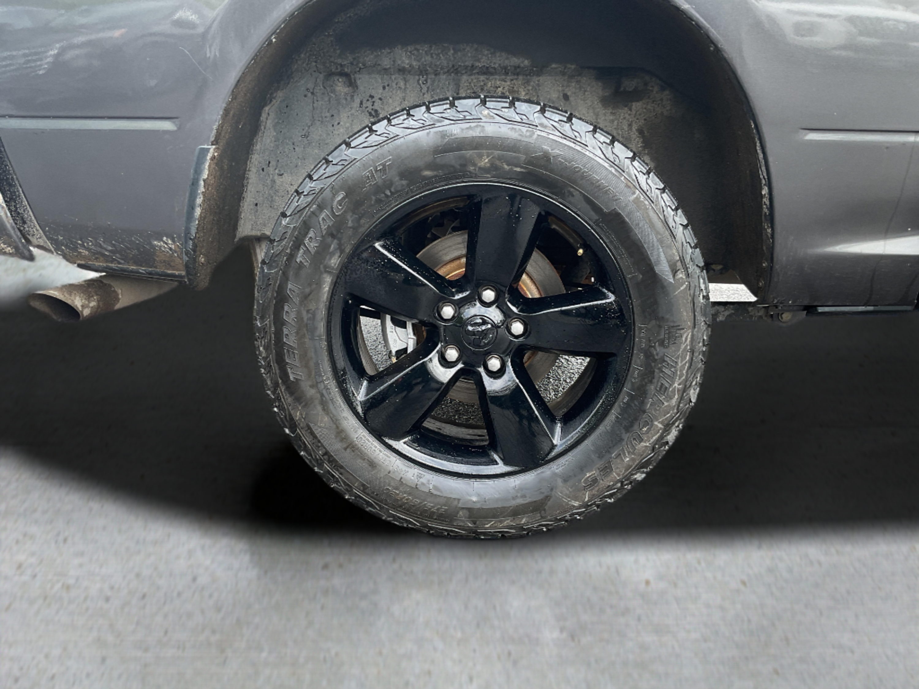 2023 RAM 1500 CLASSIC SLT — photo 4