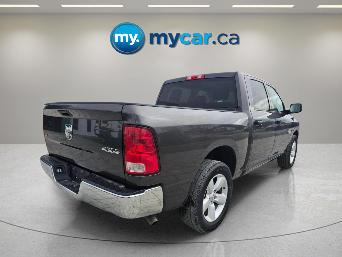 2023 RAM 1500 CLASSIC SLT — photo 5