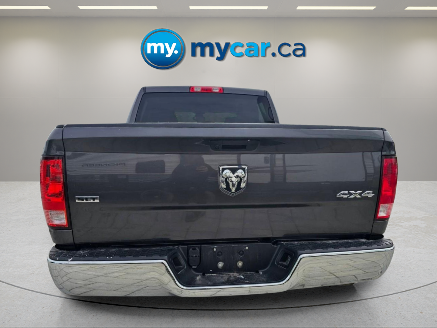 2023 RAM 1500 CLASSIC SLT — photo 6