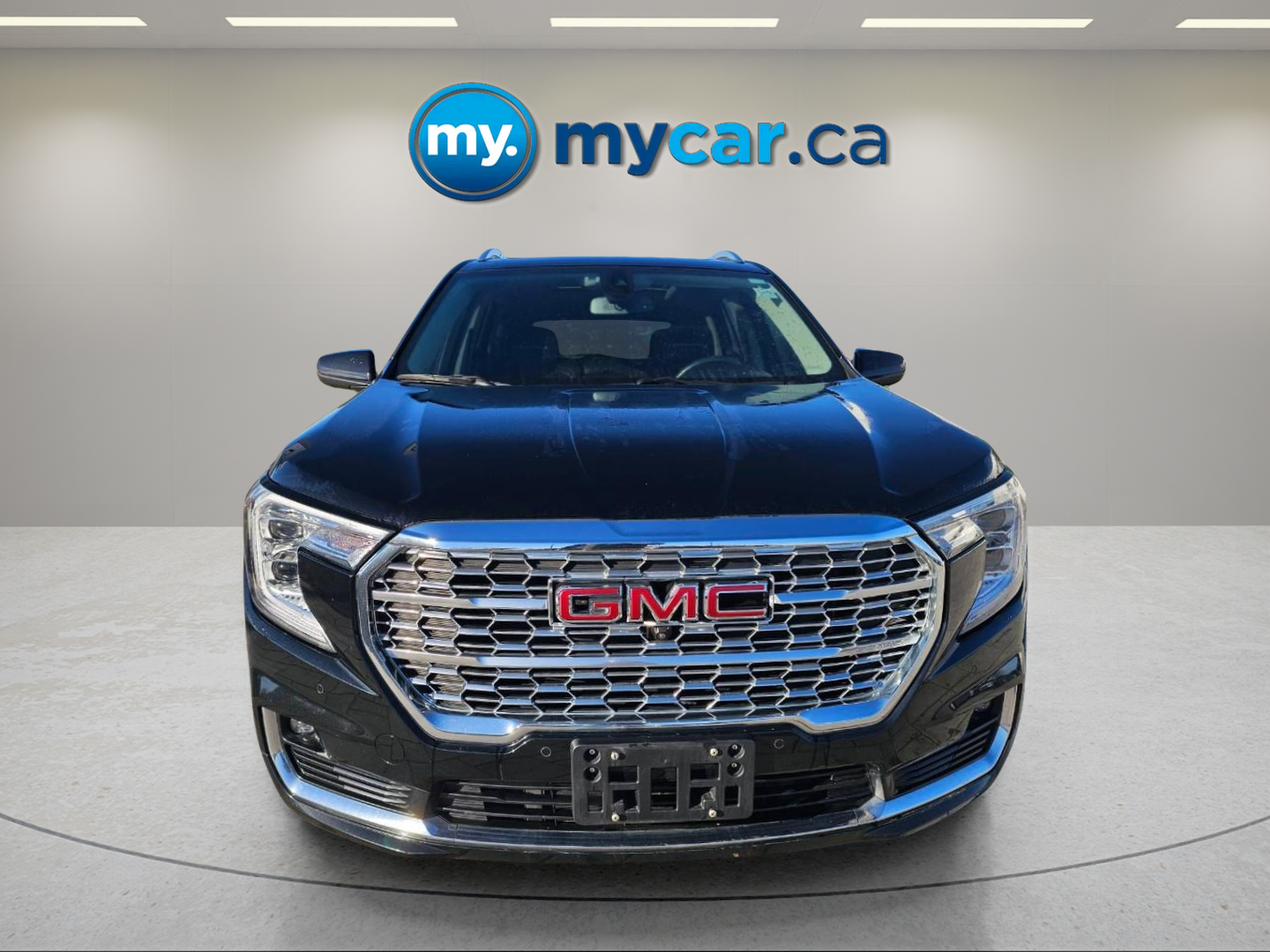 2022 GMC TERRAIN DENALI — photo 2