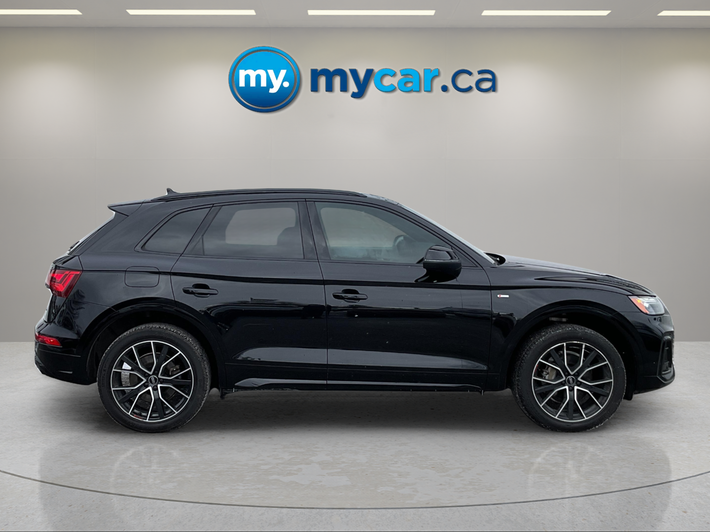 2022 AUDI Q5 PROGRESSIV — photo 2