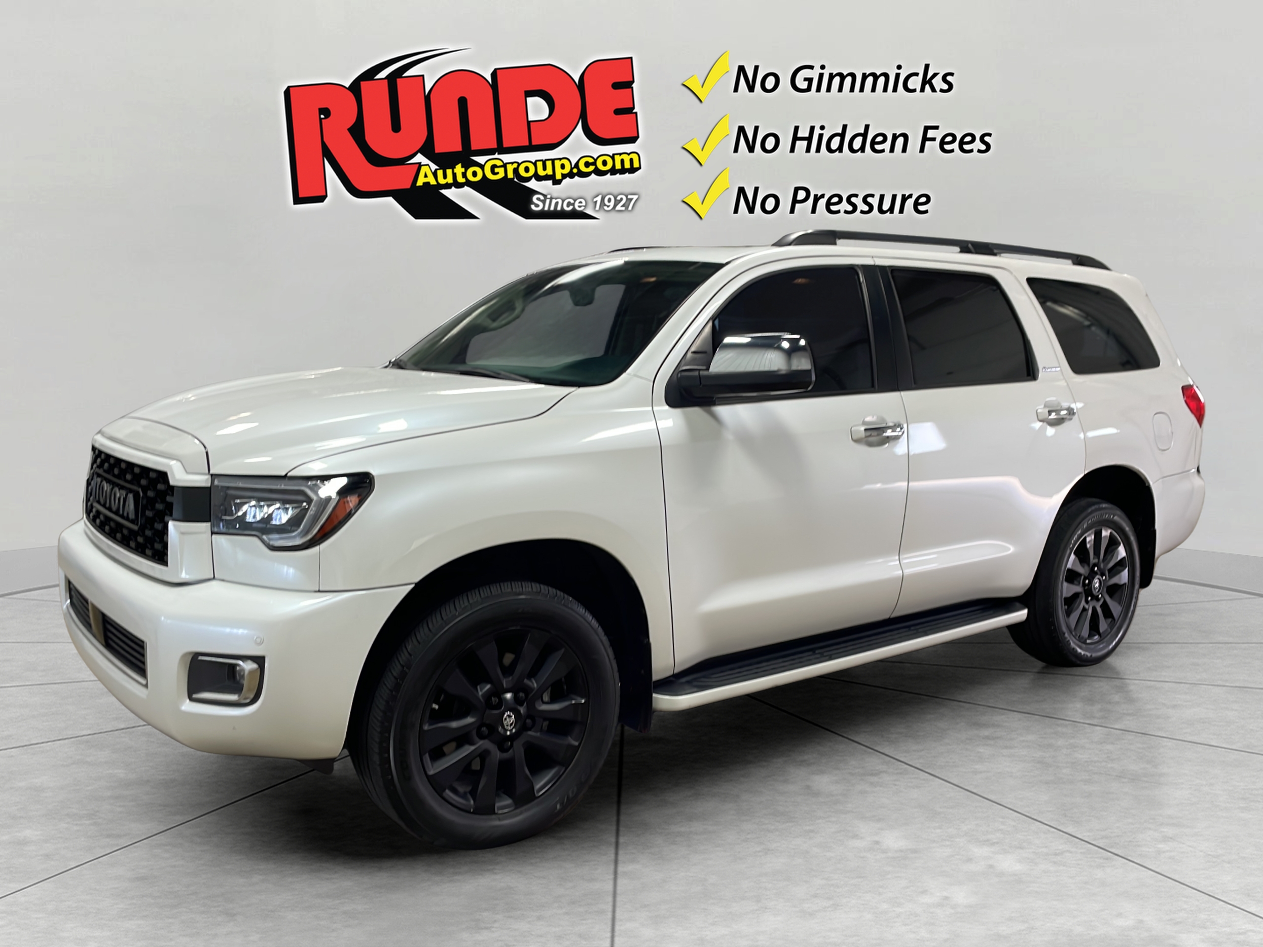 2021 Toyota Sequoia 5.7 Auto 4WD Platinum's photo