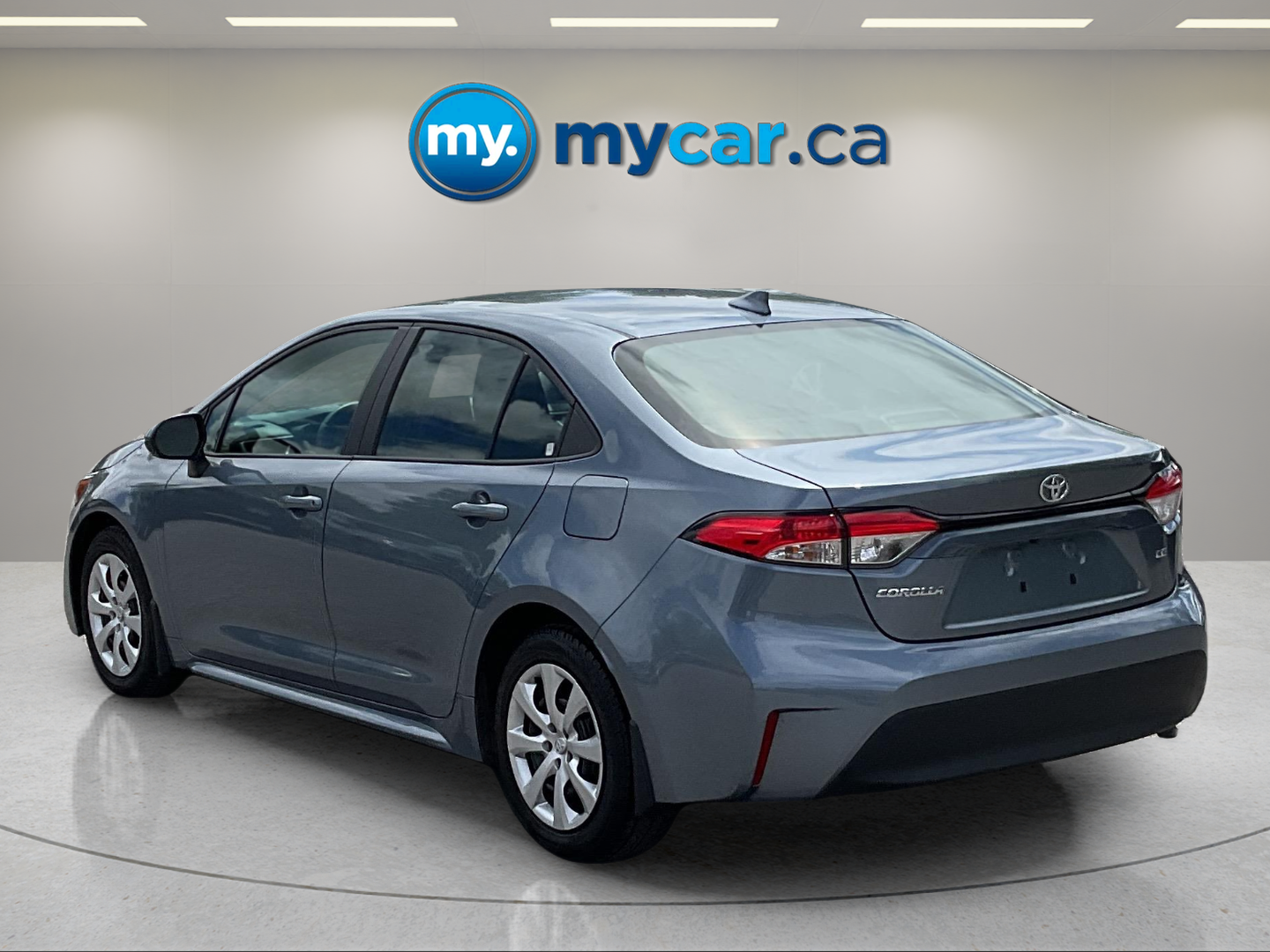 2025 TOYOTA COROLLA LE — photo 3