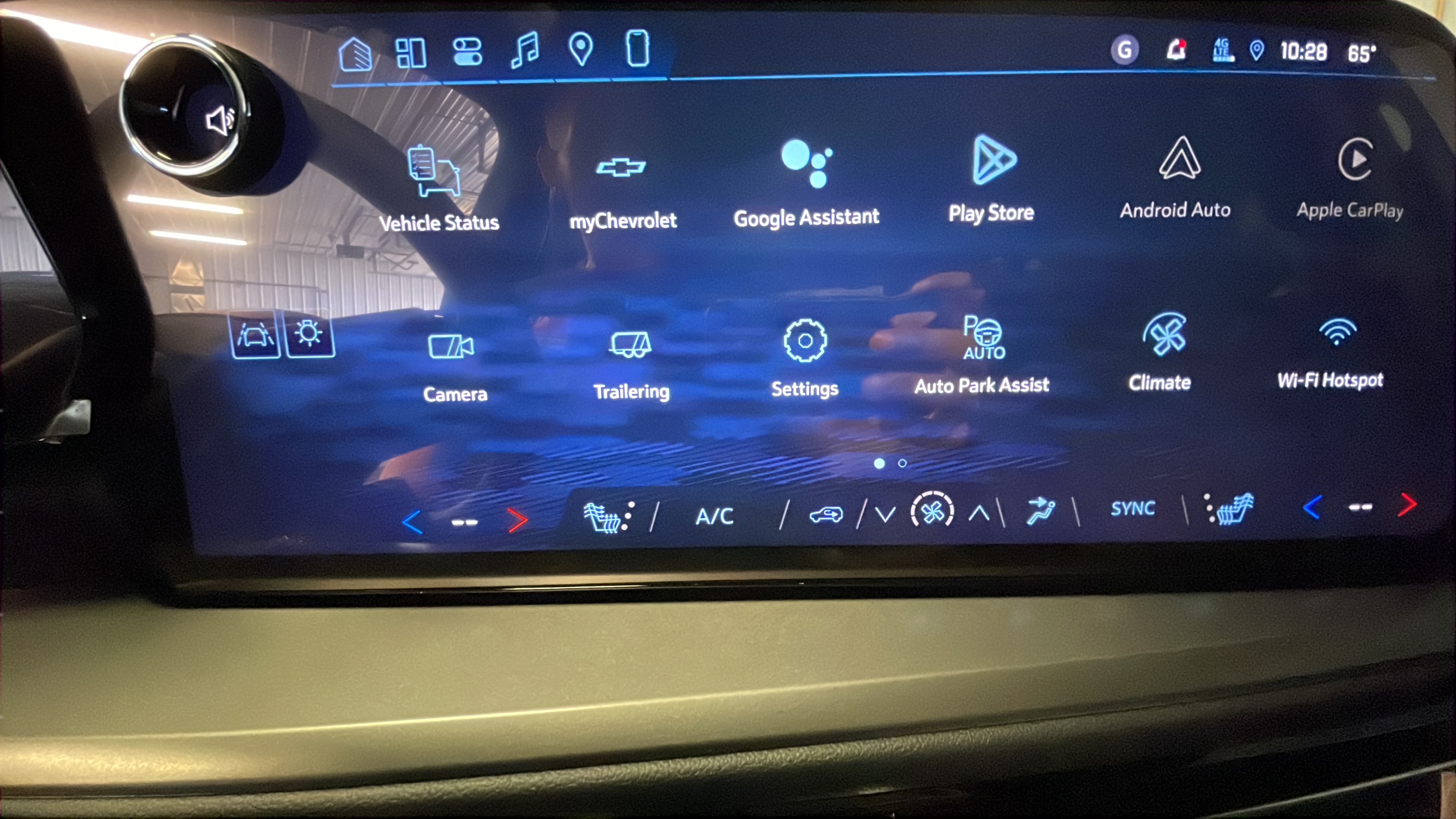 2026 Chevrolet Traverse LT - Photo 14