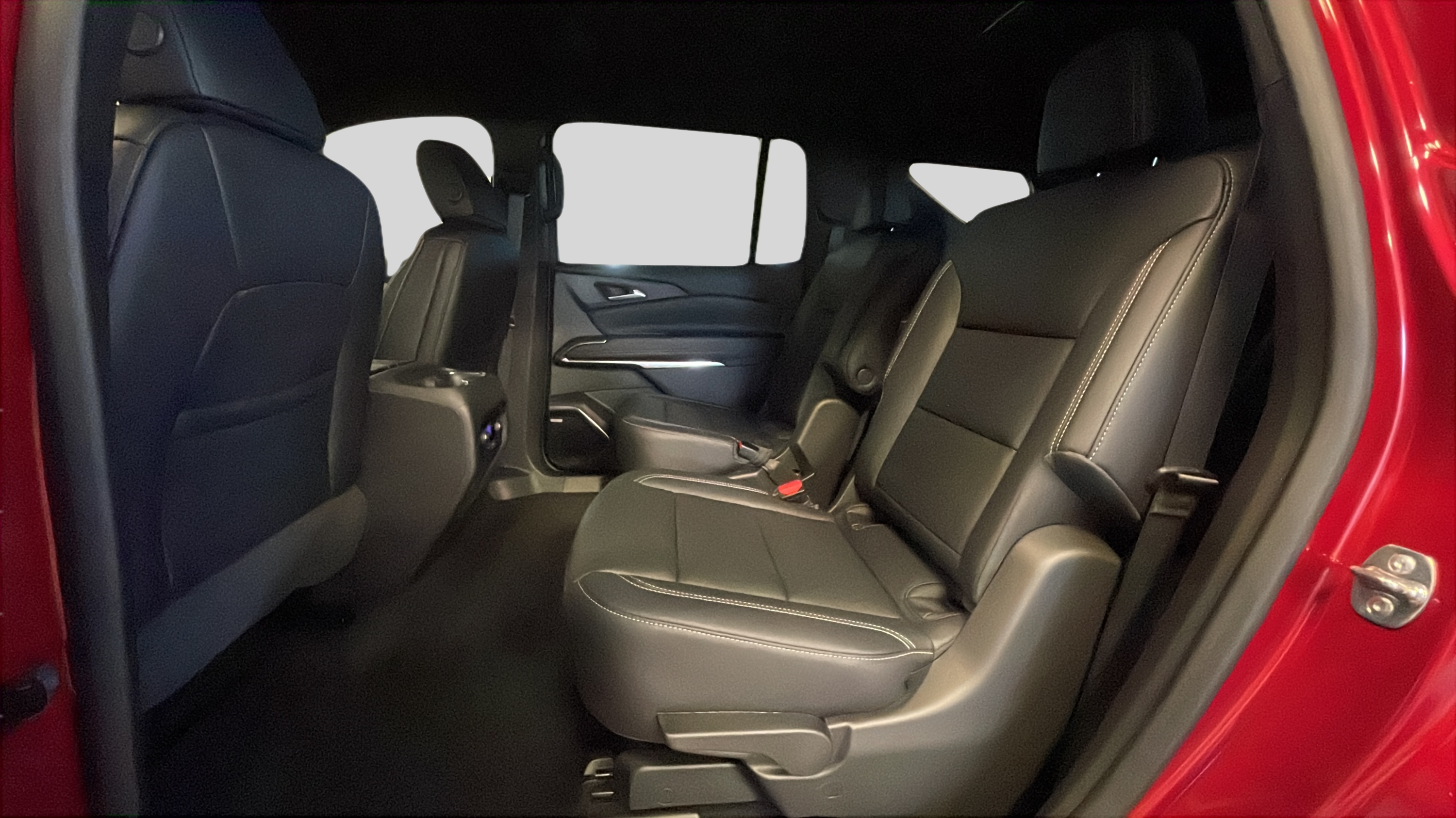 2026 Chevrolet Traverse LT - Photo 16