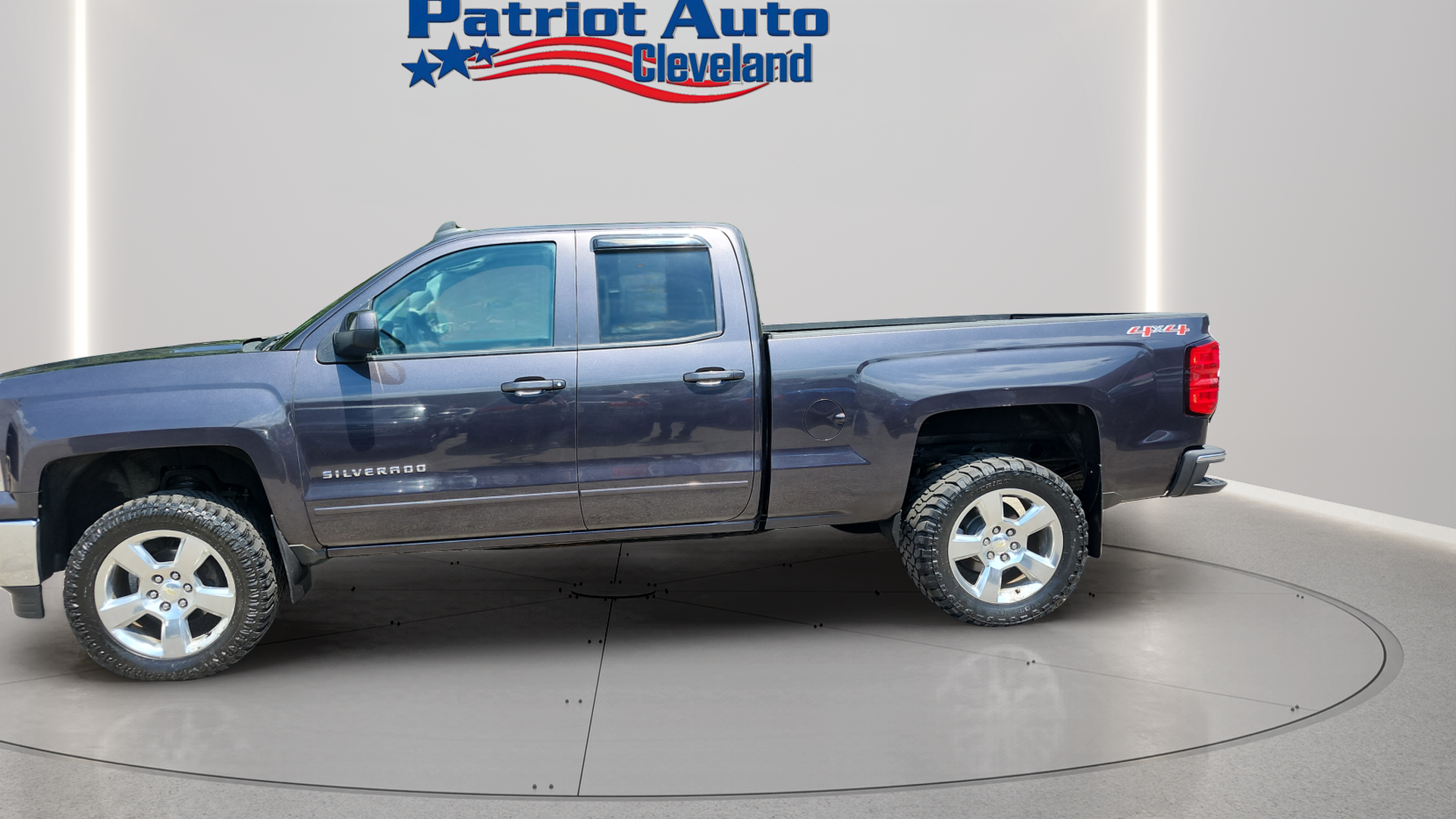 2015 Chevrolet Silverado 1500 LT - Image 2