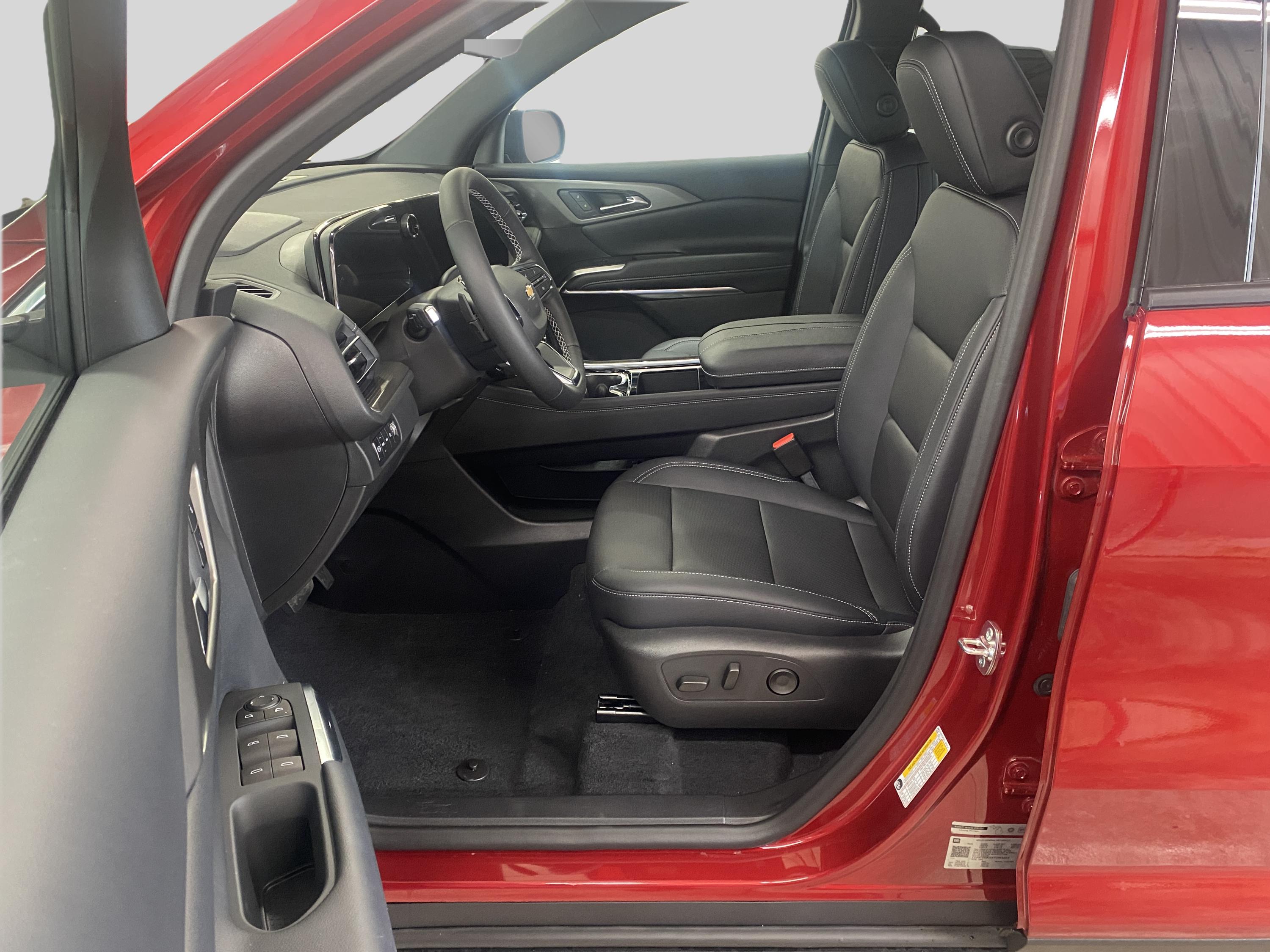 2026 Chevrolet Traverse LT - Photo 13