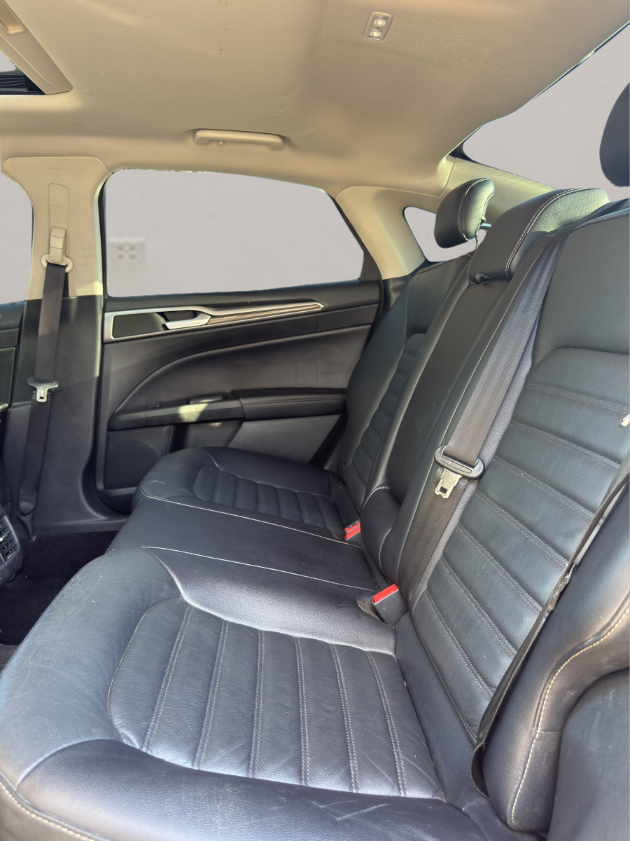 2018 Ford FUSION SE AWD — photo 13