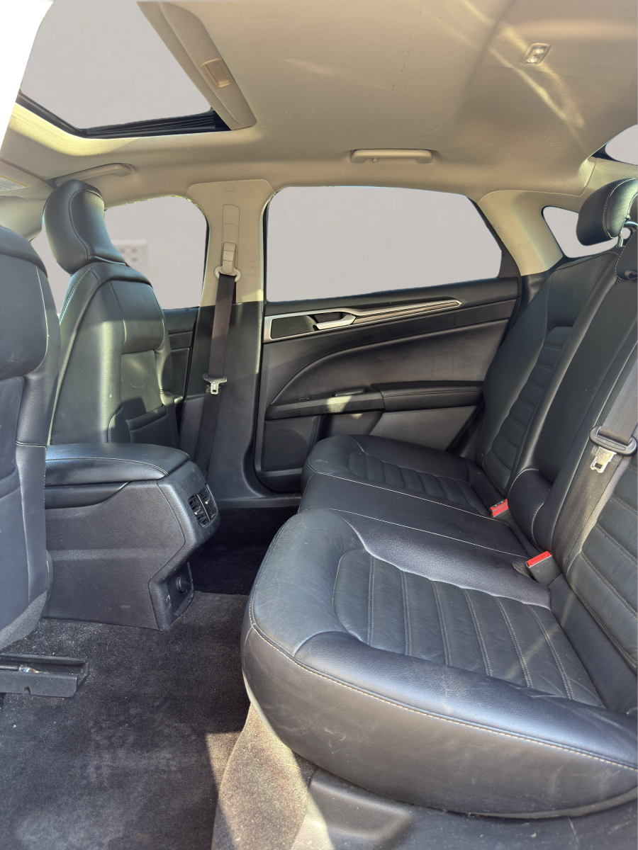 2018 Ford FUSION SE AWD — photo 23