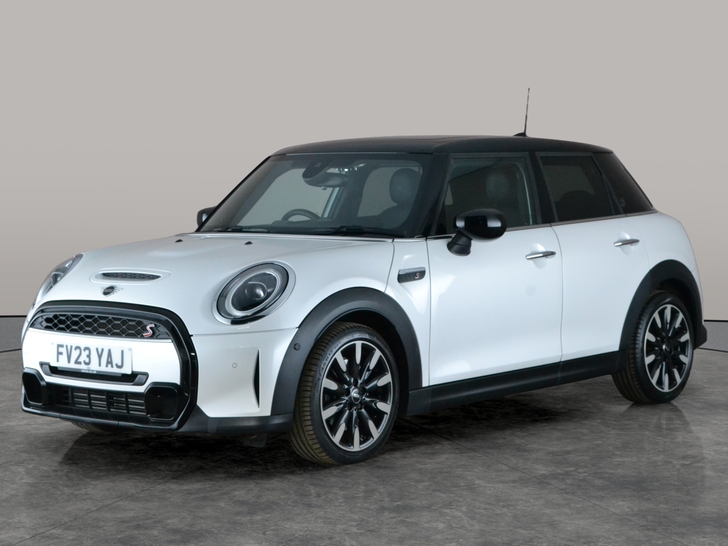 Mini Hatch