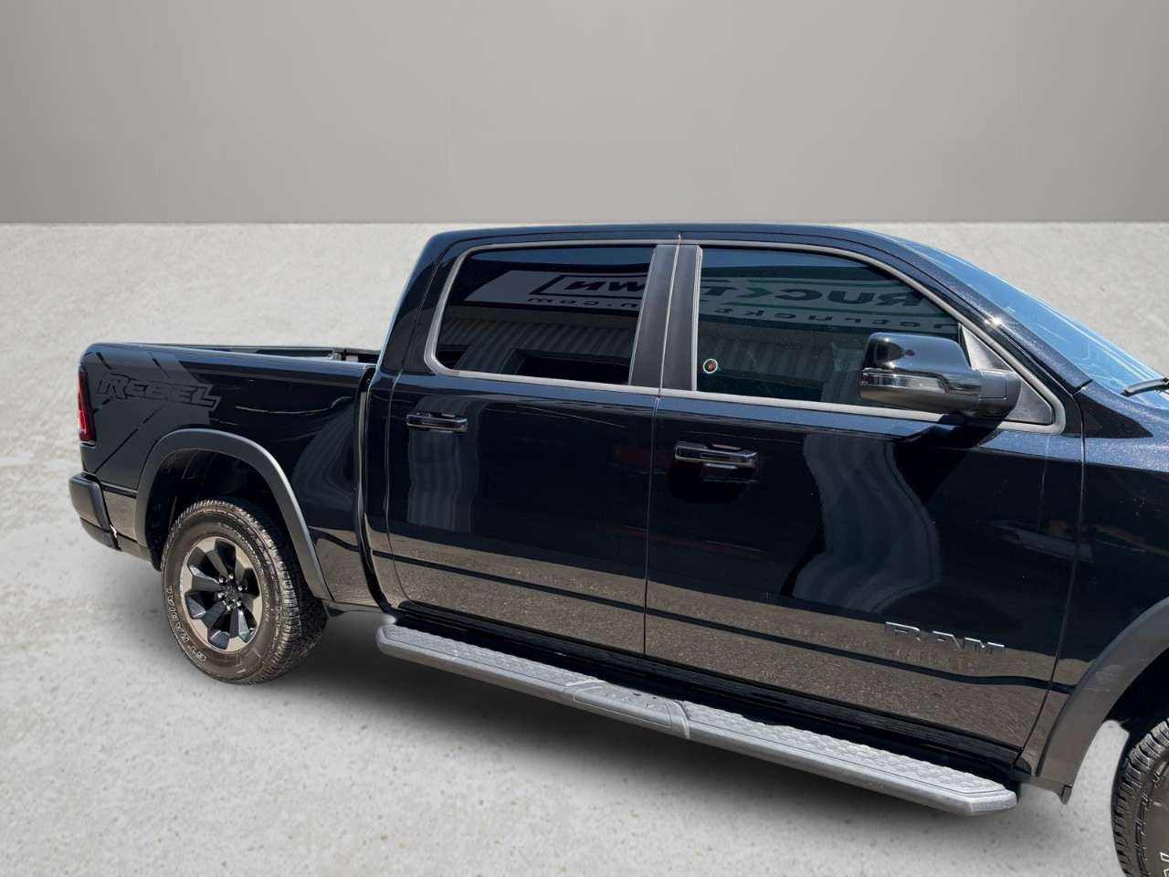 2025 RAM 1500 REBEL — photo 5
