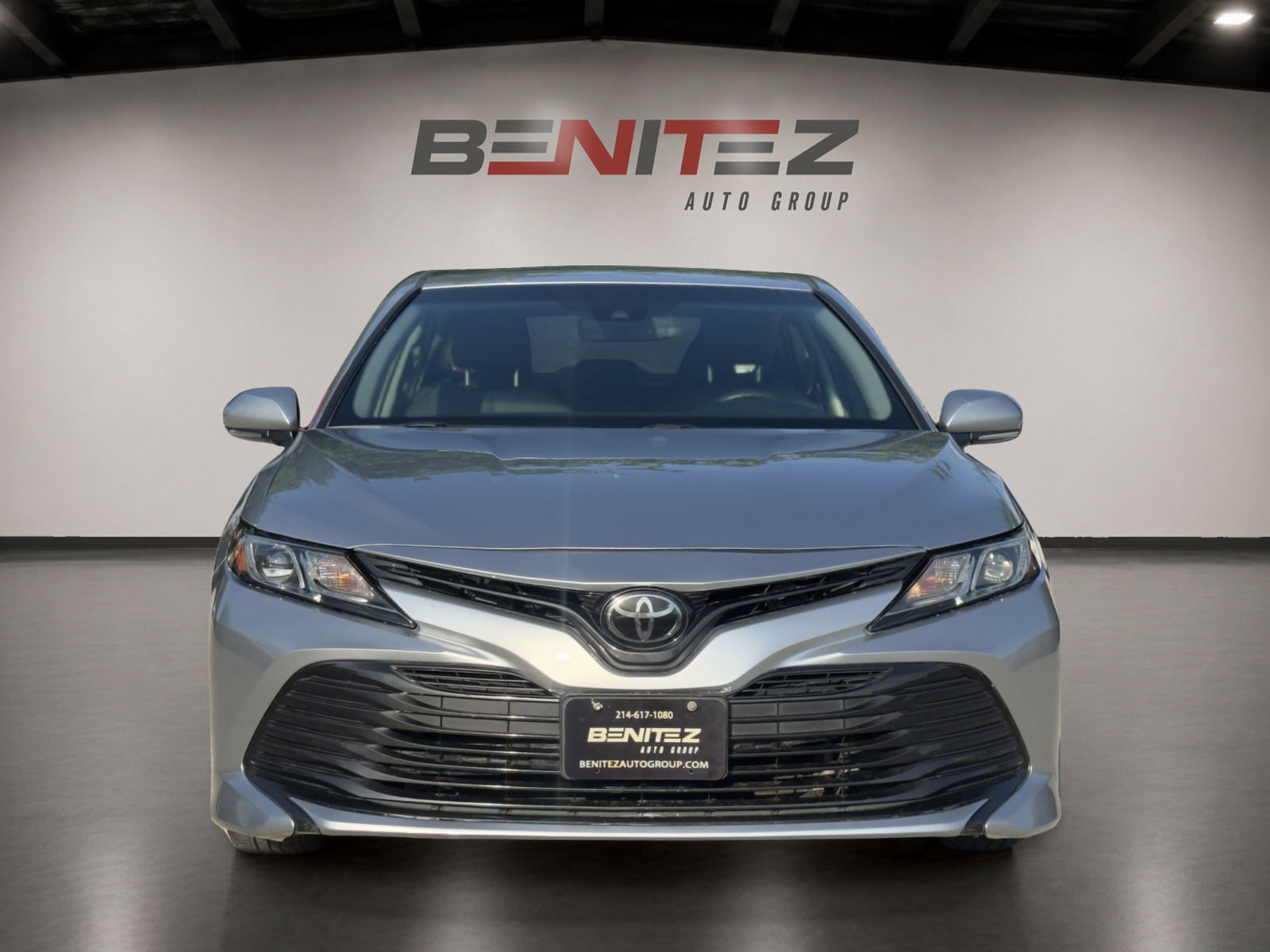 2018 Toyota Camry LE — photo 8
