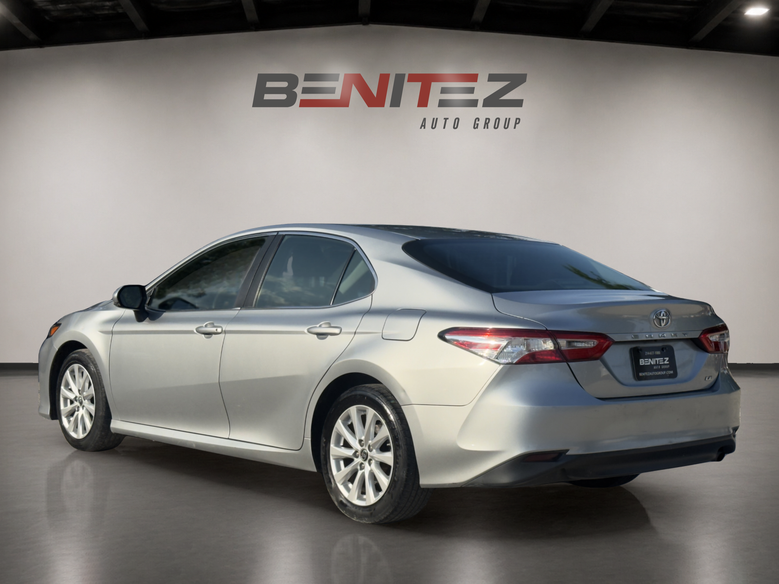 2018 Toyota Camry LE — photo 3