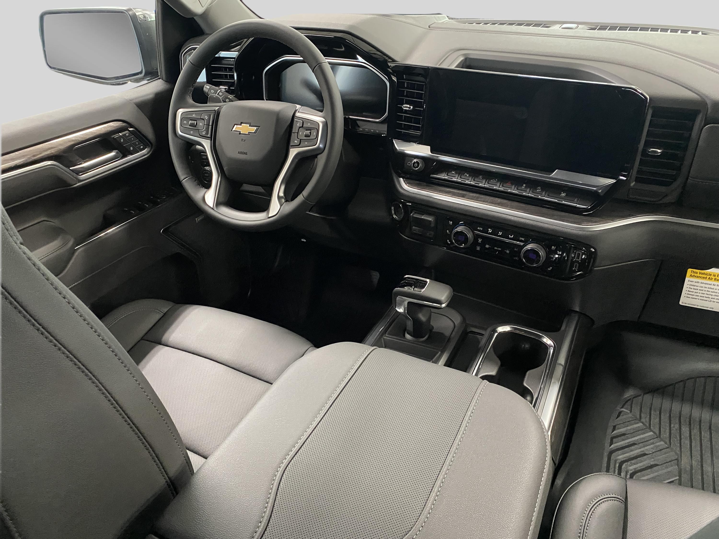 2026 Chevrolet Silverado 1500 LTZ - Photo 9