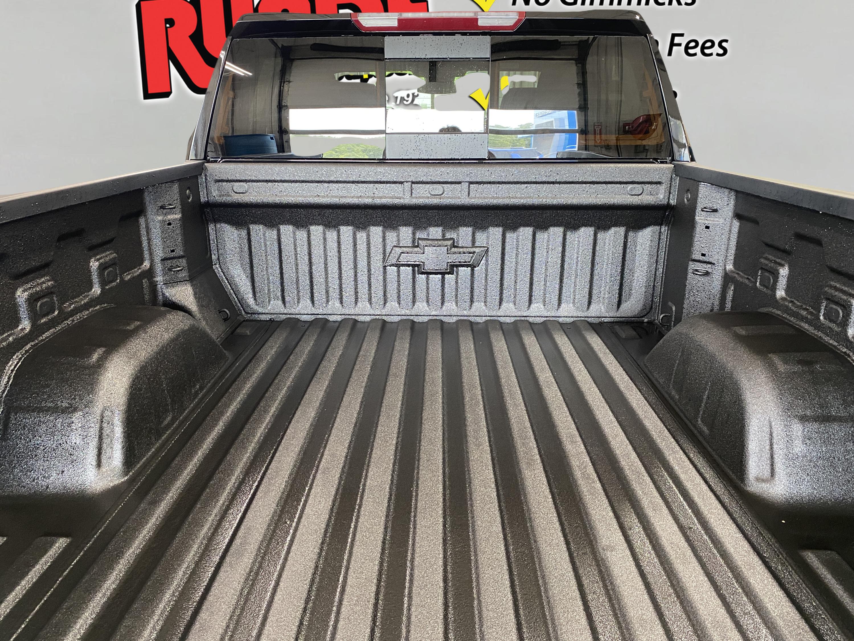 2026 Chevrolet Silverado 1500 LTZ - Photo 6
