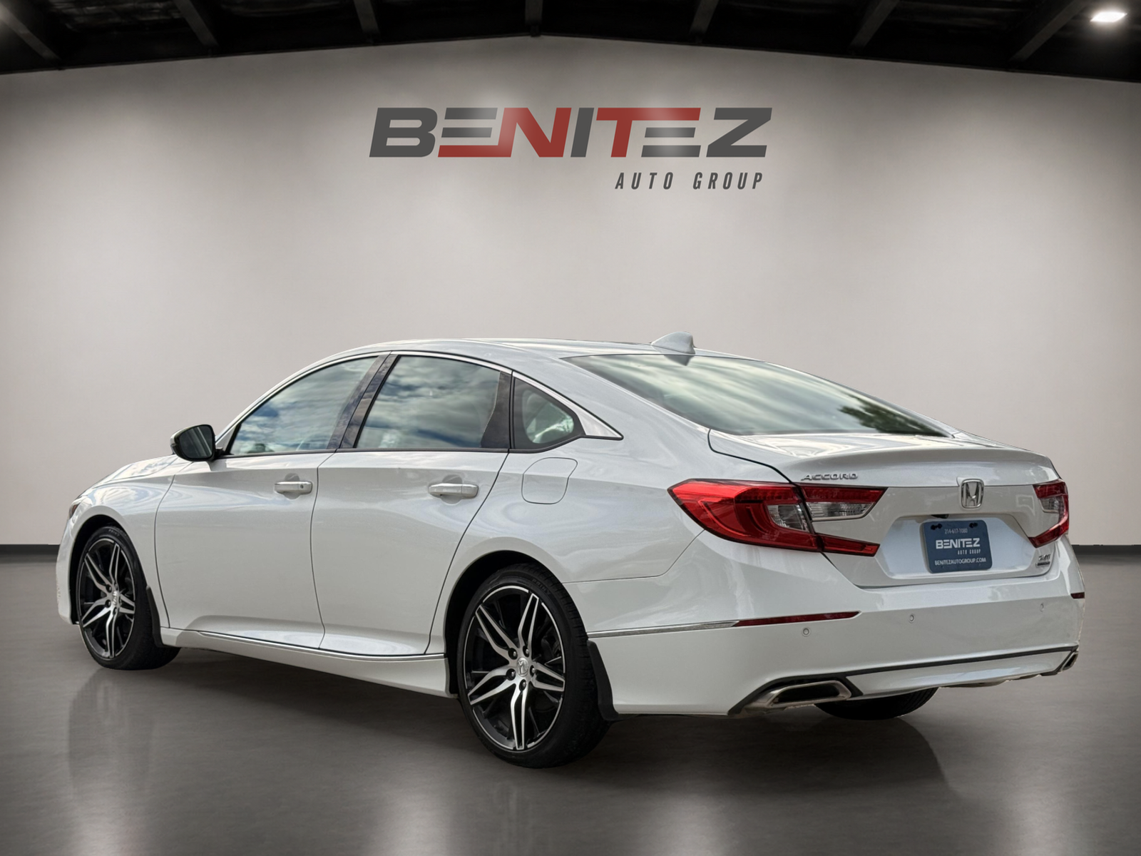 2021 Honda ACCORD Touring 2.0T Sedan — photo 3