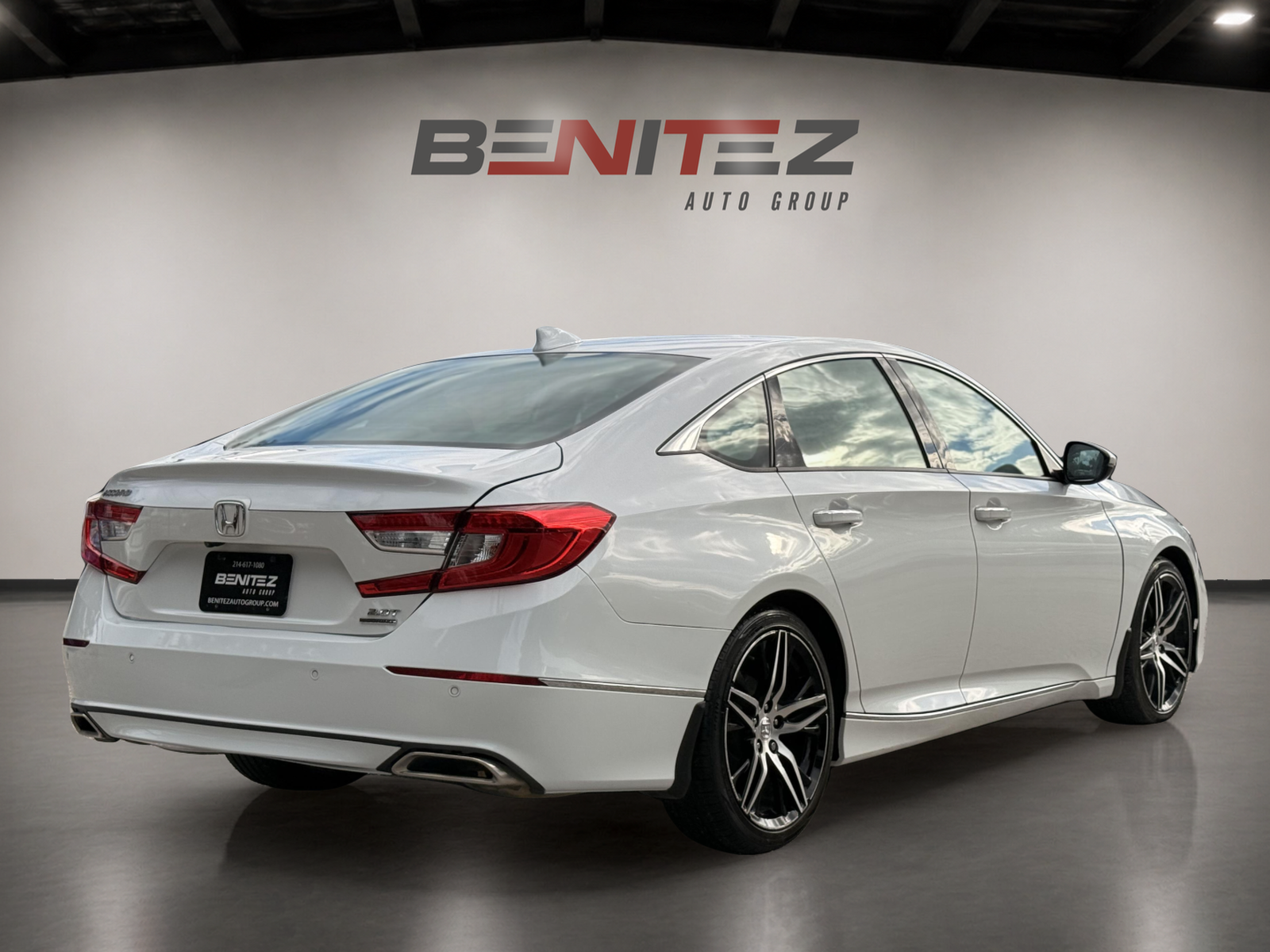 2021 Honda ACCORD Touring 2.0T Sedan — photo 5