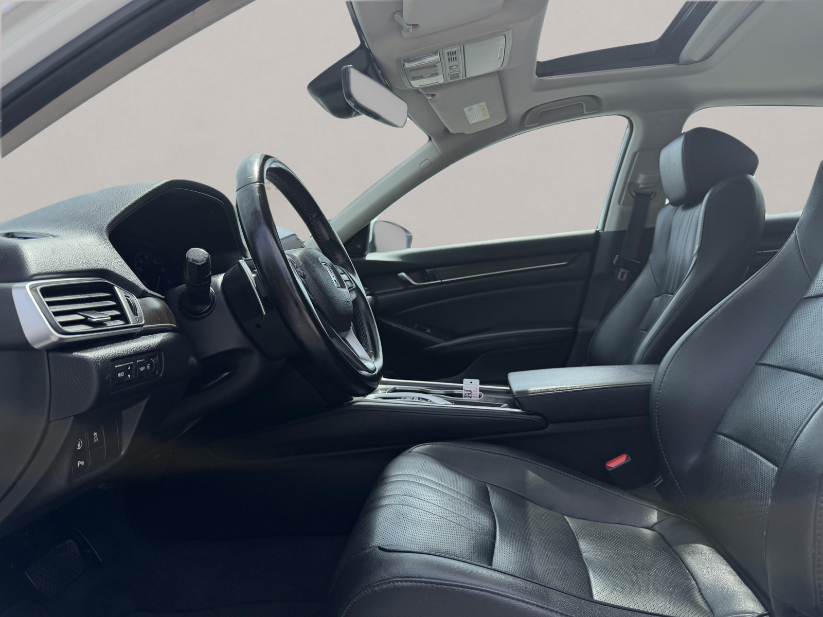 2021 Honda ACCORD Touring 2.0T Sedan — photo 15